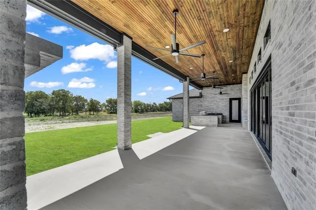 Single Family Residence For Sale in Parker County , 5024 Frost Creek, Aledo, Texas 76008, 4 Bedroom, 4 Bathroom, 3 Garage spaces, 3,978 Sqft, built in 2025, mls#21339635, Real Estate Agent in Aledo, Homes For Sale in Parker county, Homes For Sale in Aledo, Realtor in Aledo Texas, Real Estate Brokerage Independent Realty Texas, Luminita Cordes Realtor