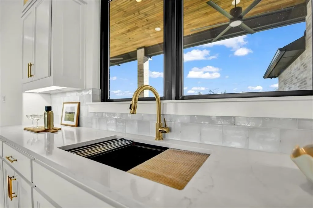 Single Family Residence For Sale in Parker County , 5024 Frost Creek, Aledo, Texas 76008, 4 Bedroom, 4 Bathroom, 3 Garage spaces, 3,978 Sqft, built in 2025, mls#21339635, Real Estate Agent in Aledo, Homes For Sale in Parker county, Homes For Sale in Aledo, Realtor in Aledo Texas, Real Estate Brokerage Independent Realty Texas, Luminita Cordes Realtor