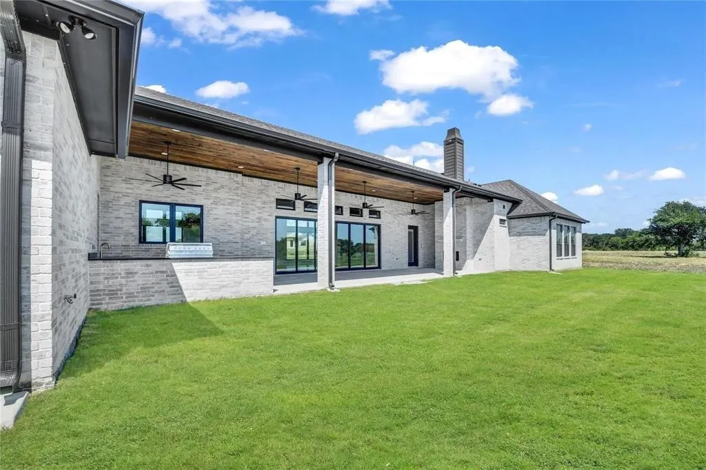 Single Family Residence For Sale in Parker County , 5024 Frost Creek, Aledo, Texas 76008, 4 Bedroom, 4 Bathroom, 3 Garage spaces, 3,978 Sqft, built in 2025, mls#21339635, Real Estate Agent in Aledo, Homes For Sale in Parker county, Homes For Sale in Aledo, Realtor in Aledo Texas, Real Estate Brokerage Independent Realty Texas, Luminita Cordes Realtor