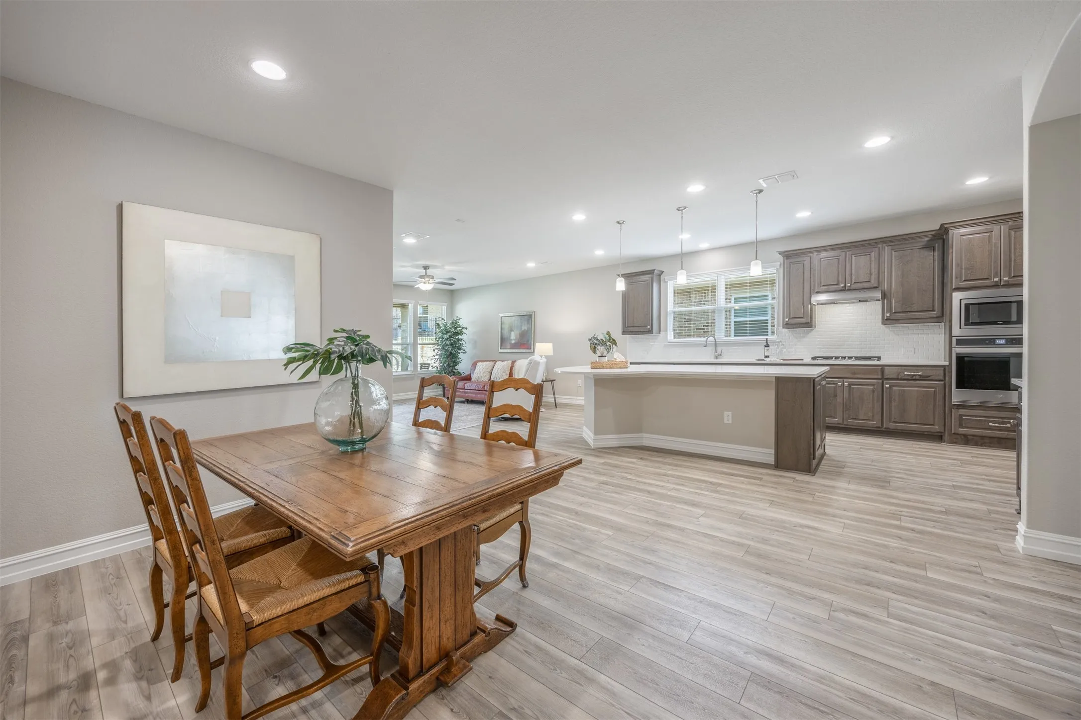 Single Family Residence For Sale in Collin County , 9221 Refuge Way, Mc Kinney, Texas 75071, 2 Bedroom, 2 Bathroom, 2 Garage spaces, 1,993 Sqft, built in 2022, mls#21337947, Real Estate Agent in Mc Kinney, Homes For Sale in Collin county, Homes For Sale in Mc Kinney, Realtor in Mc Kinney Texas, Real Estate Brokerage Independent Realty Texas, Luminita Cordes Realtor