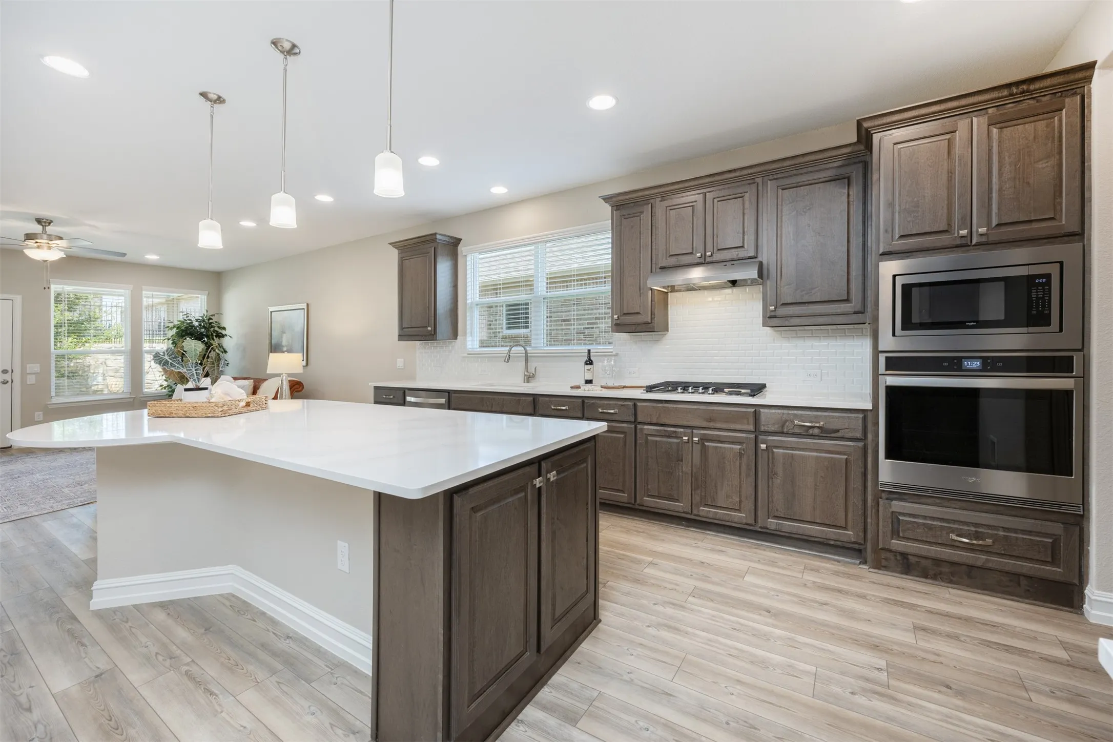 Single Family Residence For Sale in Collin County , 9221 Refuge Way, Mc Kinney, Texas 75071, 2 Bedroom, 2 Bathroom, 2 Garage spaces, 1,993 Sqft, built in 2022, mls#21337947, Real Estate Agent in Mc Kinney, Homes For Sale in Collin county, Homes For Sale in Mc Kinney, Realtor in Mc Kinney Texas, Real Estate Brokerage Independent Realty Texas, Luminita Cordes Realtor
