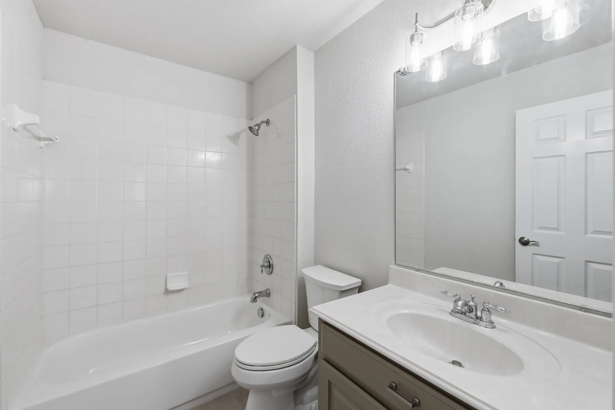 Upstairs Bathroom