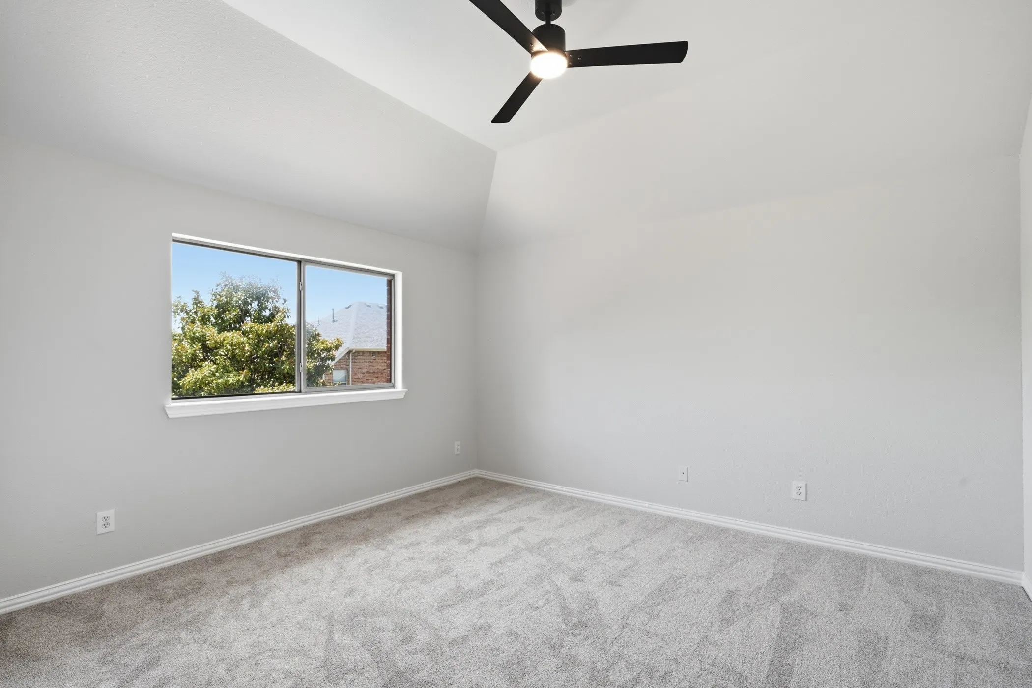 Upstairs Bedroom 5