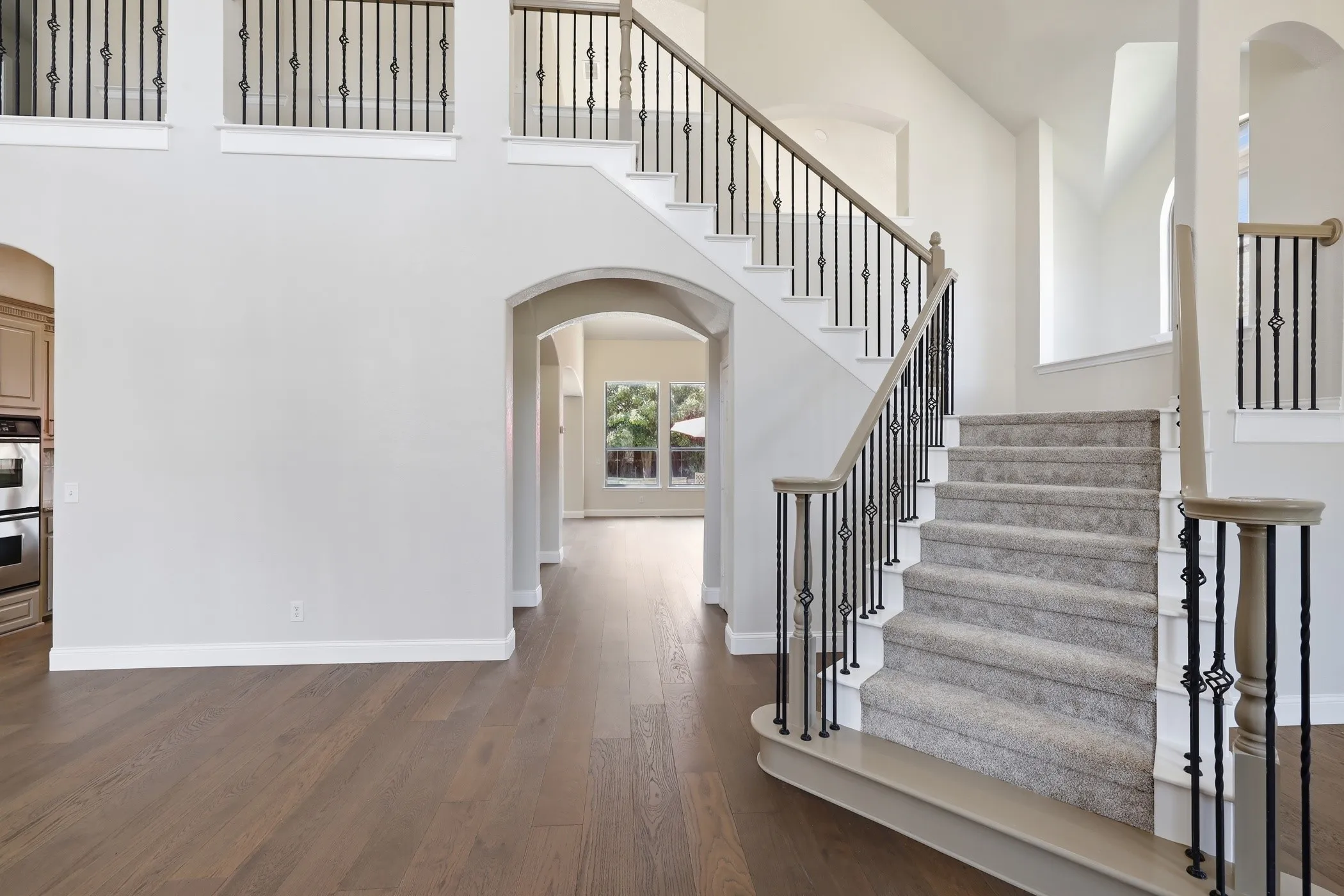 Curved Staircase