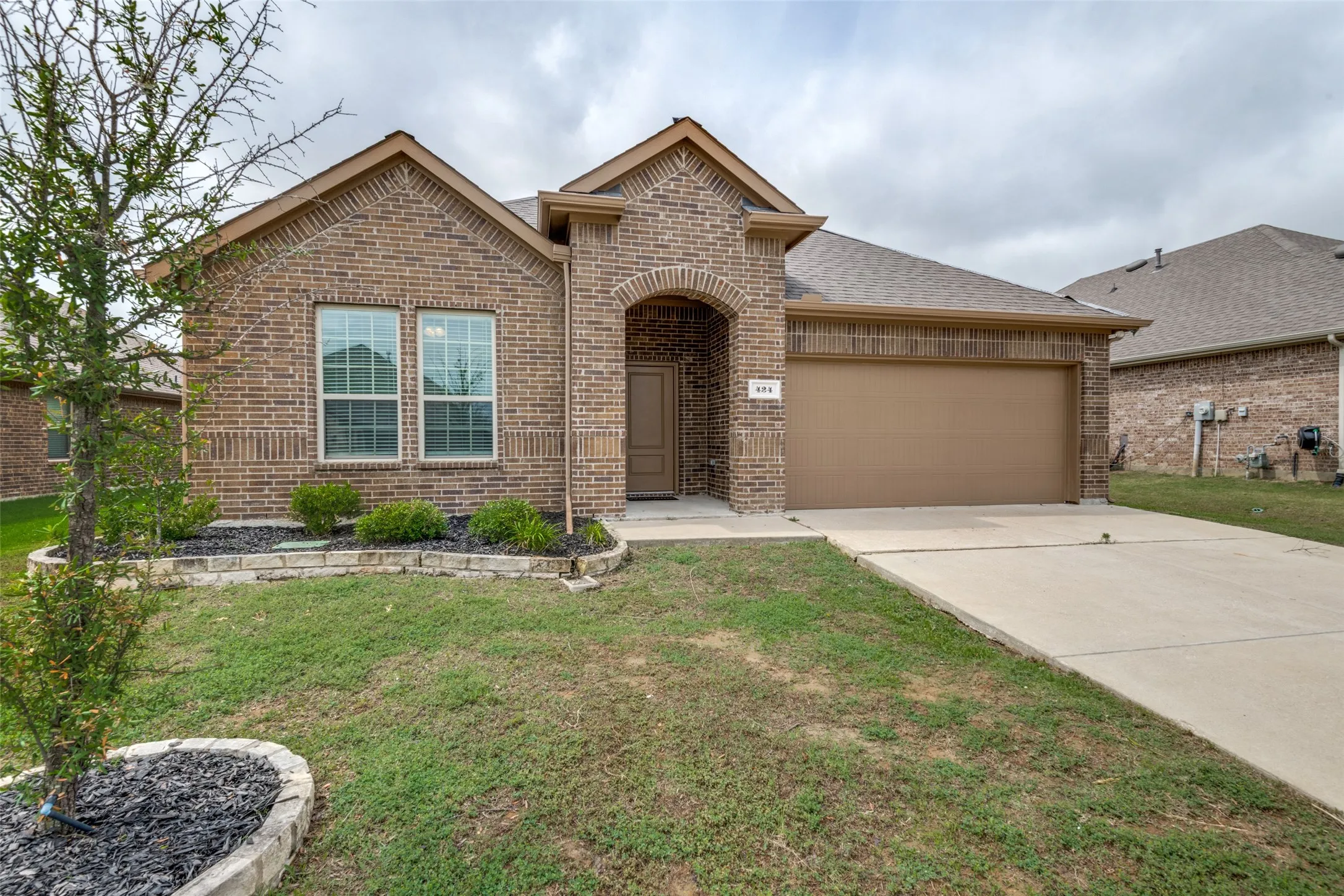 Single Family Residence For Rent in Rockwall County , 424 Baltimore Avenue, Fate, Texas 75189, 4 Bedroom, 2 Bathroom, 2 Garage spaces, 2,156 Sqft, built in 2020, mls#21338864, Real Estate Agent in Fate, Homes For Rent in Rockwall county, Homes For Rent in Fate, Realtor in Fate Texas, Real Estate Brokerage Independent Realty Texas, Luminita Cordes Realtor