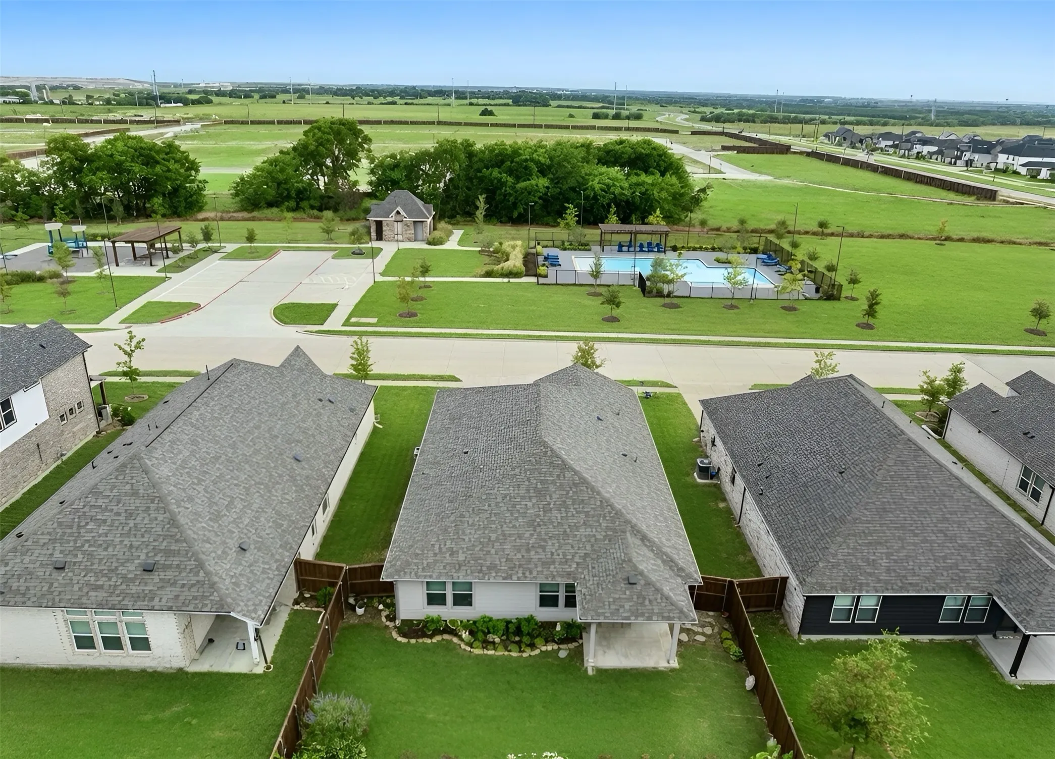 Single Family Residence For Sale in Collin County , 1113 Gardendale Hollow Lane, Anna, Texas 75409, 4 Bedroom, 3 Bathroom, 2 Garage spaces, 2,057 Sqft, built in 2024, mls#21339184, Real Estate Agent in Anna, Homes For Sale in Collin county, Homes For Sale in Anna, Realtor in Anna Texas, Real Estate Brokerage Independent Realty Texas, Luminita Cordes Realtor