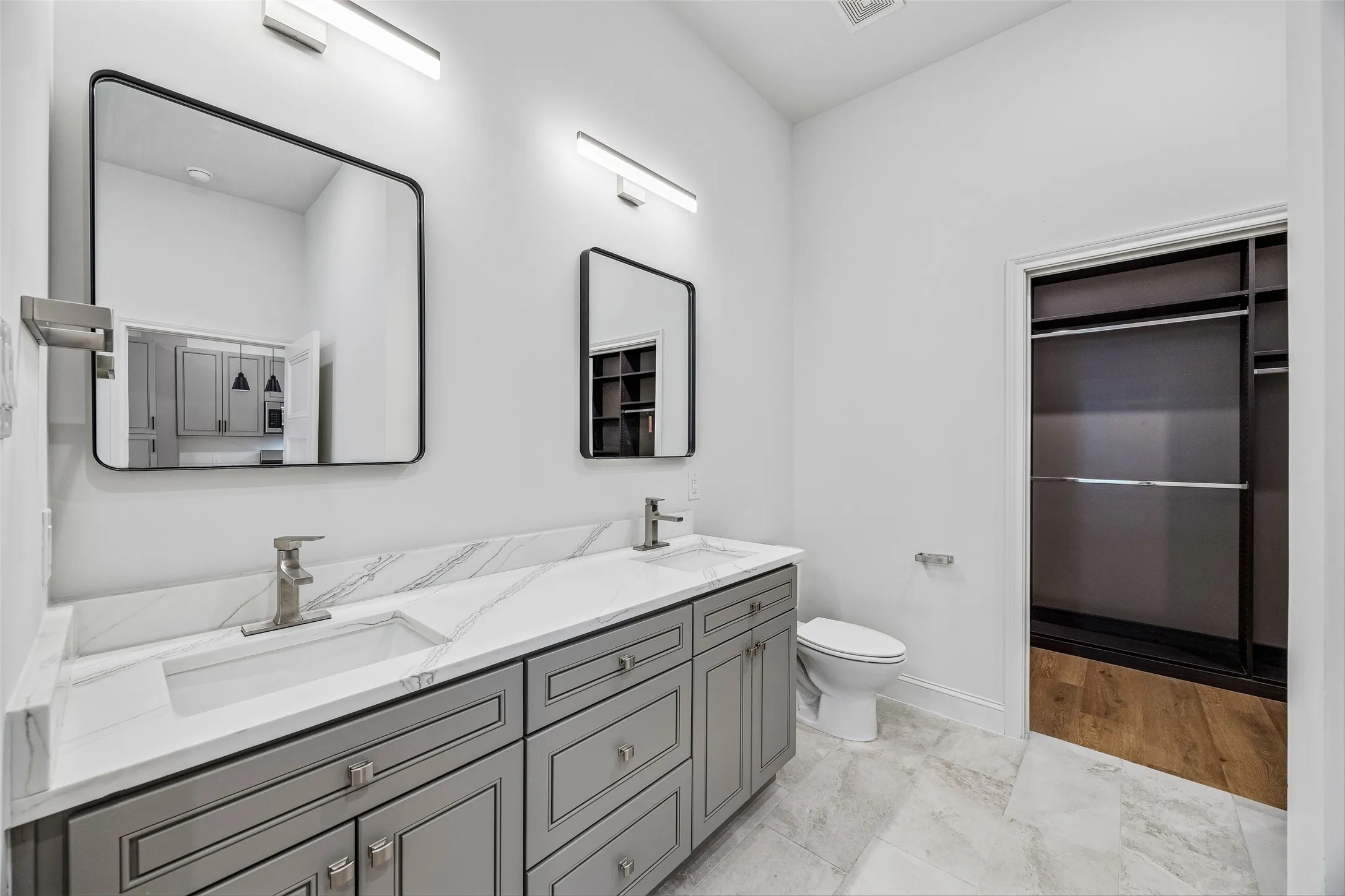 Apartment For Rent in Dallas County , 2010 Commerce Street B204, Dallas, Texas 75201, 1 Bedroom, 2 Bathroom, Garage spaces, 809 Sqft, built in 1925, mls#21335318, Real Estate Agent in Dallas, Homes For Rent in Dallas county, Homes For Rent in Dallas, Realtor in Dallas Texas, Real Estate Brokerage Independent Realty Texas, Luminita Cordes Realtor