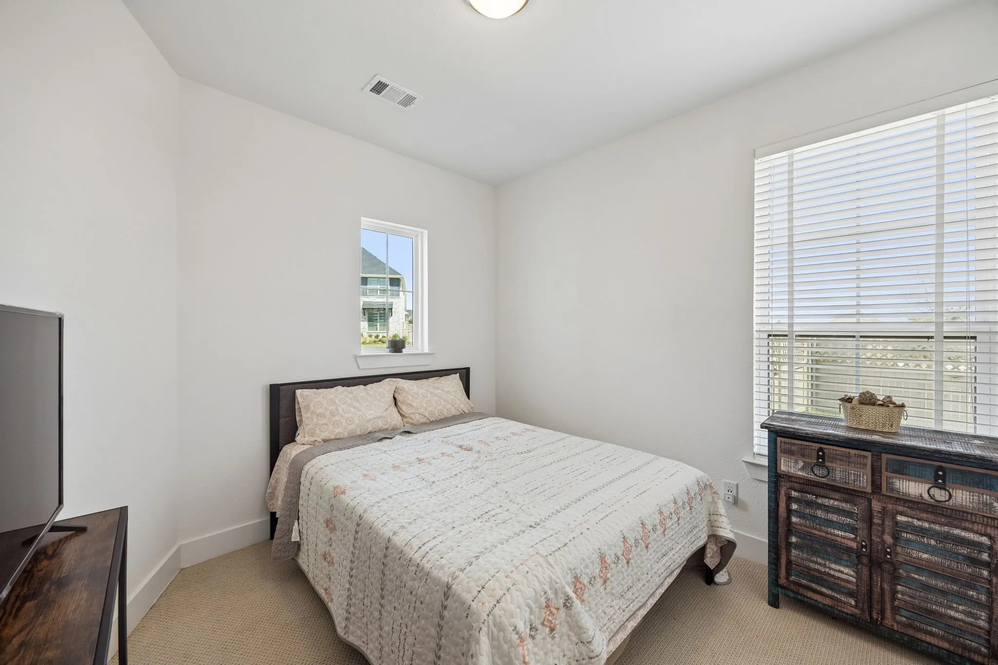 Single Family Residence For Sale in Denton County , 1736 Bonsmara Drive, Northlake, Texas 76247, 4 Bedroom, 3 Bathroom, 2 Garage spaces, 2,453 Sqft, built in 2023, mls#21338000, Real Estate Agent in Northlake, Homes For Sale in Denton county, Homes For Sale in Northlake, Realtor in Northlake Texas, Real Estate Brokerage Independent Realty Texas, Luminita Cordes Realtor