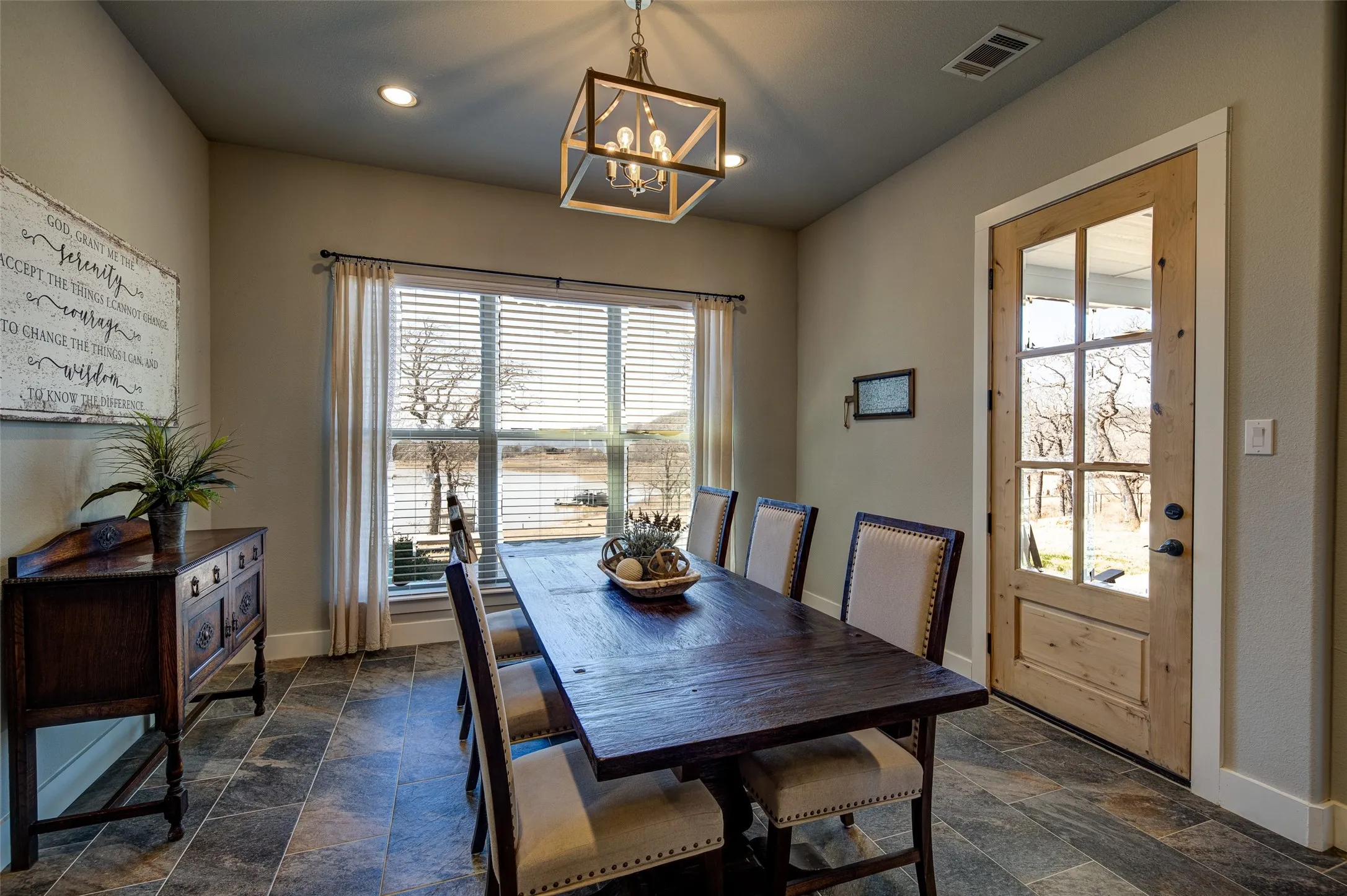 Single Family Residence For Sale in Wise County , 133 Sunset Bay Pointe Court, Chico, Texas 76431, 4 Bedroom, 4 Bathroom, 3 Garage spaces, 3,030 Sqft, built in 2020, mls#21339687, Real Estate Agent in Chico, Homes For Sale in Wise county, Homes For Sale in Chico, Realtor in Chico Texas, Real Estate Brokerage Independent Realty Texas, Luminita Cordes Realtor