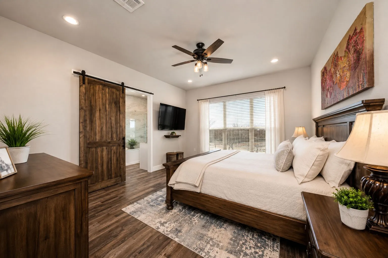 Single Family Residence For Sale in Wise County , 133 Sunset Bay Pointe Court, Chico, Texas 76431, 4 Bedroom, 4 Bathroom, 3 Garage spaces, 3,030 Sqft, built in 2020, mls#21339687, Real Estate Agent in Chico, Homes For Sale in Wise county, Homes For Sale in Chico, Realtor in Chico Texas, Real Estate Brokerage Independent Realty Texas, Luminita Cordes Realtor