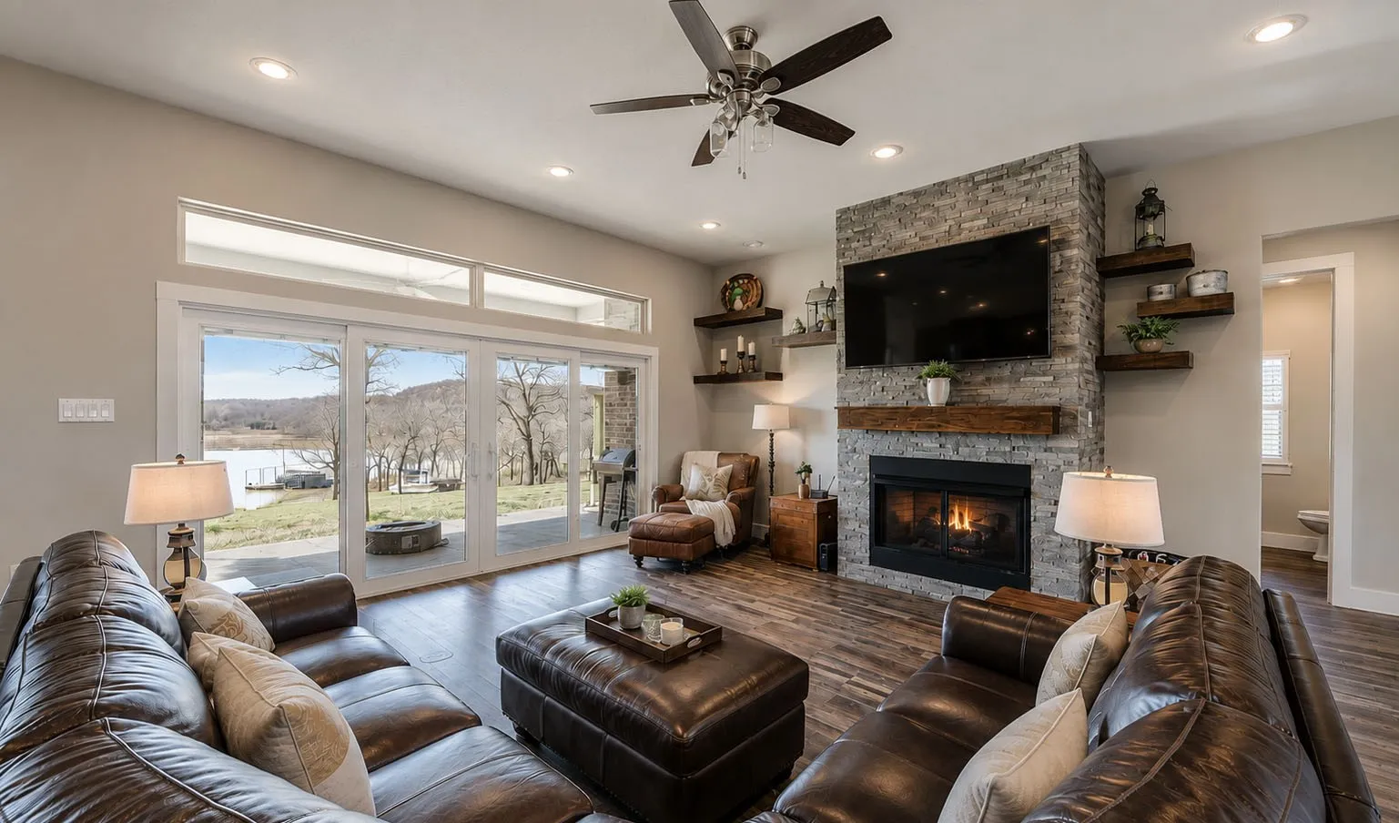 Single Family Residence For Sale in Wise County , 133 Sunset Bay Pointe Court, Chico, Texas 76431, 4 Bedroom, 4 Bathroom, 3 Garage spaces, 3,030 Sqft, built in 2020, mls#21339687, Real Estate Agent in Chico, Homes For Sale in Wise county, Homes For Sale in Chico, Realtor in Chico Texas, Real Estate Brokerage Independent Realty Texas, Luminita Cordes Realtor