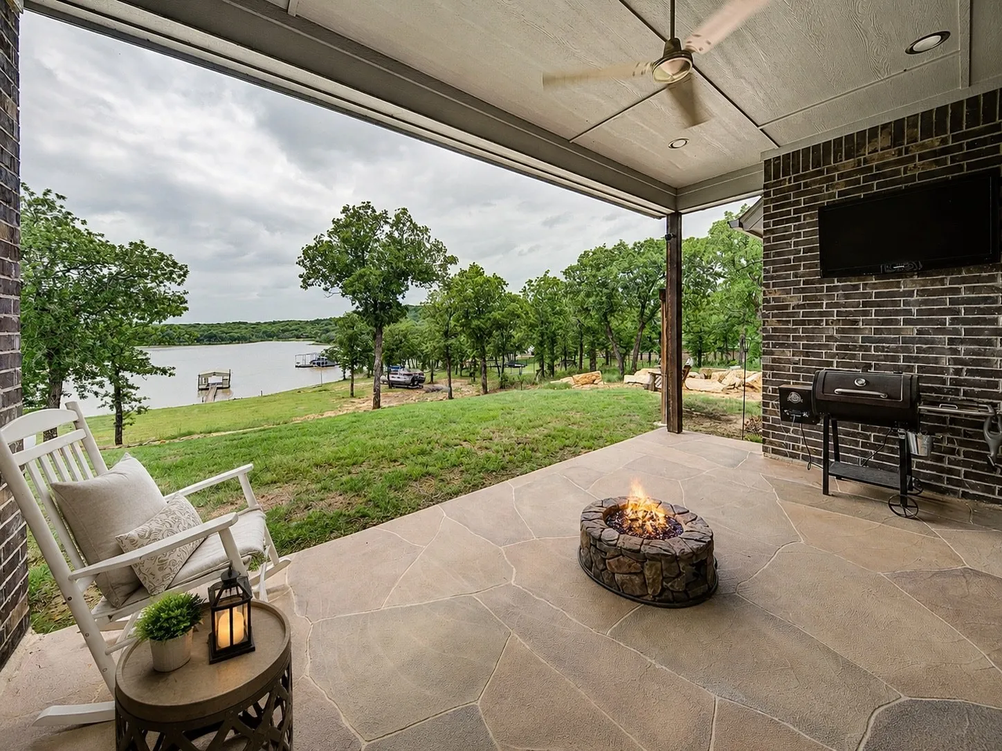 Single Family Residence For Sale in Wise County , 133 Sunset Bay Pointe Court, Chico, Texas 76431, 4 Bedroom, 4 Bathroom, 3 Garage spaces, 3,030 Sqft, built in 2020, mls#21339687, Real Estate Agent in Chico, Homes For Sale in Wise county, Homes For Sale in Chico, Realtor in Chico Texas, Real Estate Brokerage Independent Realty Texas, Luminita Cordes Realtor