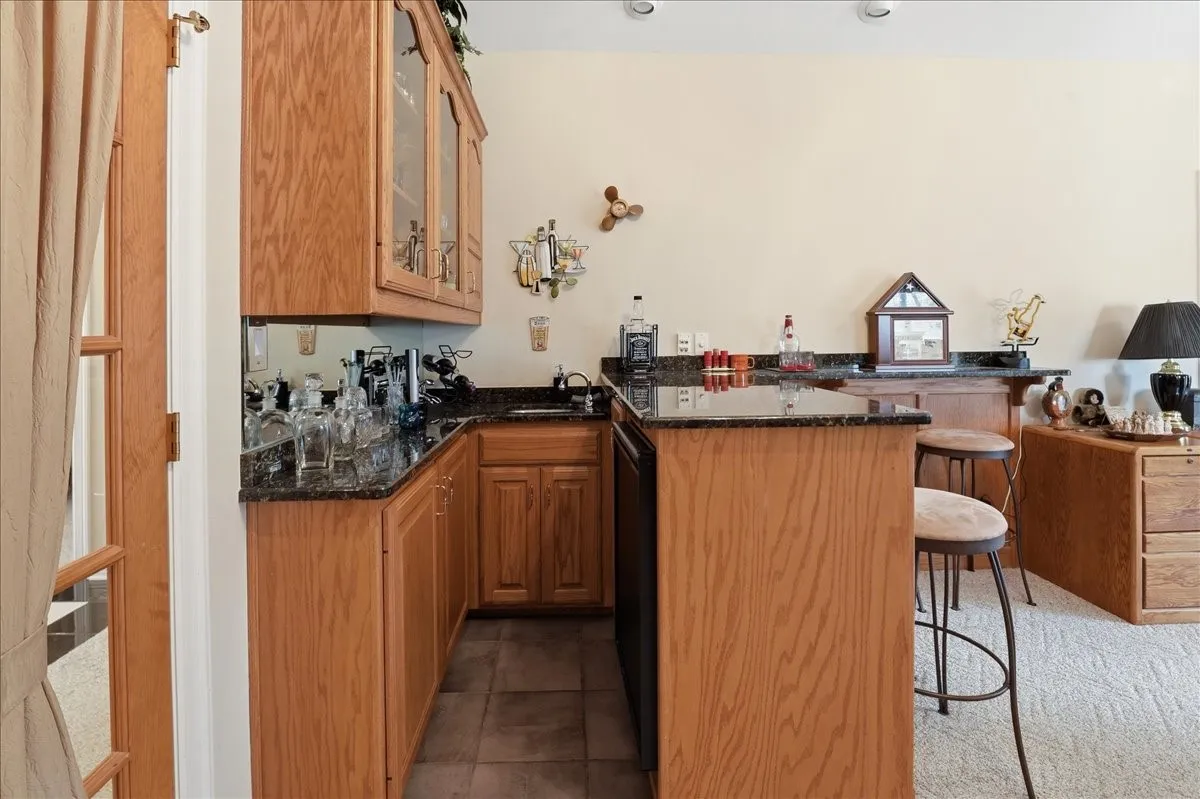 Single Family Residence For Sale in Smith County , 16378 County Road 431, Lindale, Texas 75771, 4 Bedrooms, 4 Bathrooms, 2 Garage spaces, 2,912 Sqft, built in 2003, Price $875,000, mls#21339691, Real Estate Agent in Lindale, Homes For Sale in Smith county, Homes For Sale in Lindale, Realtor in Lindale Texas, Real Estate Brokerage Independent Realty Texas, Luminita Cordes Realtor