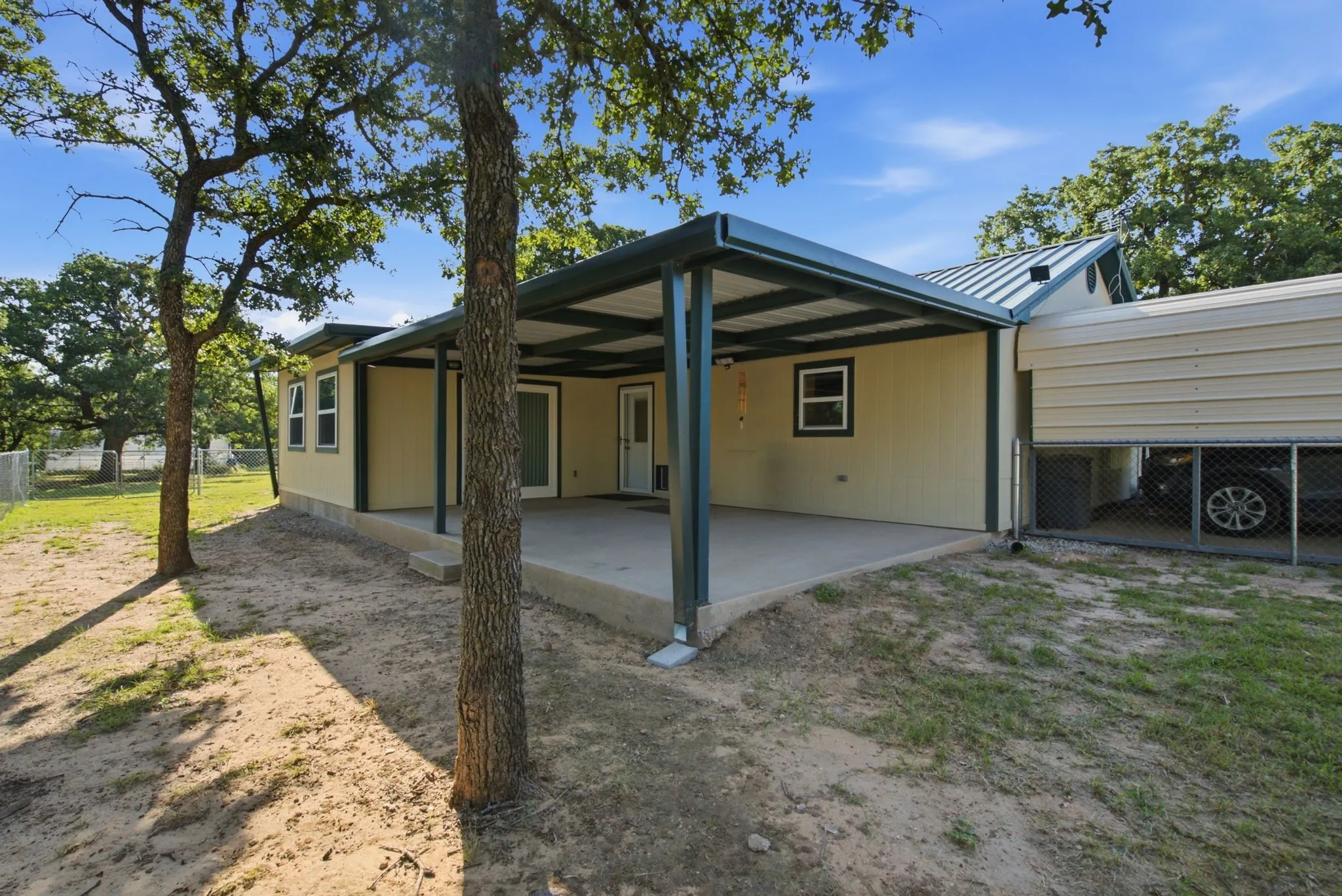 Farm For Sale in Eastland County , 1718 County Road 143, Cisco, Texas 76437, 2 Bedroom, 2 Bathroom, Garage spaces, 1,400 Sqft, built in 2002, mls#21339530, Real Estate Agent in Cisco, Homes For Sale in Eastland county, Homes For Sale in Cisco, Realtor in Cisco Texas, Real Estate Brokerage Independent Realty Texas, Luminita Cordes Realtor