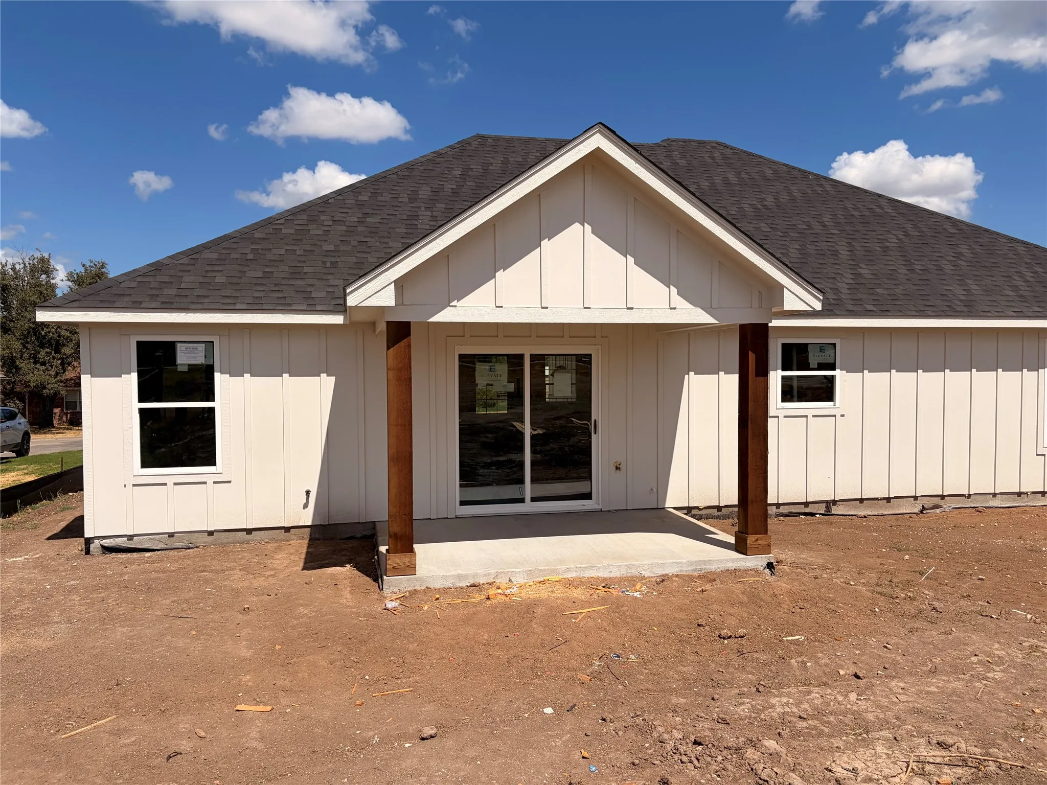 Single Family Residence For Sale in Hood County , 1305 Walters Drive, Granbury, Texas 76048, 3 Bedroom, 2 Bathroom, 2 Garage spaces, 1,503 Sqft, built in 2026, mls#21339698, Real Estate Agent in Granbury, Homes For Sale in Hood county, Homes For Sale in Granbury, Realtor in Granbury Texas, Real Estate Brokerage Independent Realty Texas, Luminita Cordes Realtor