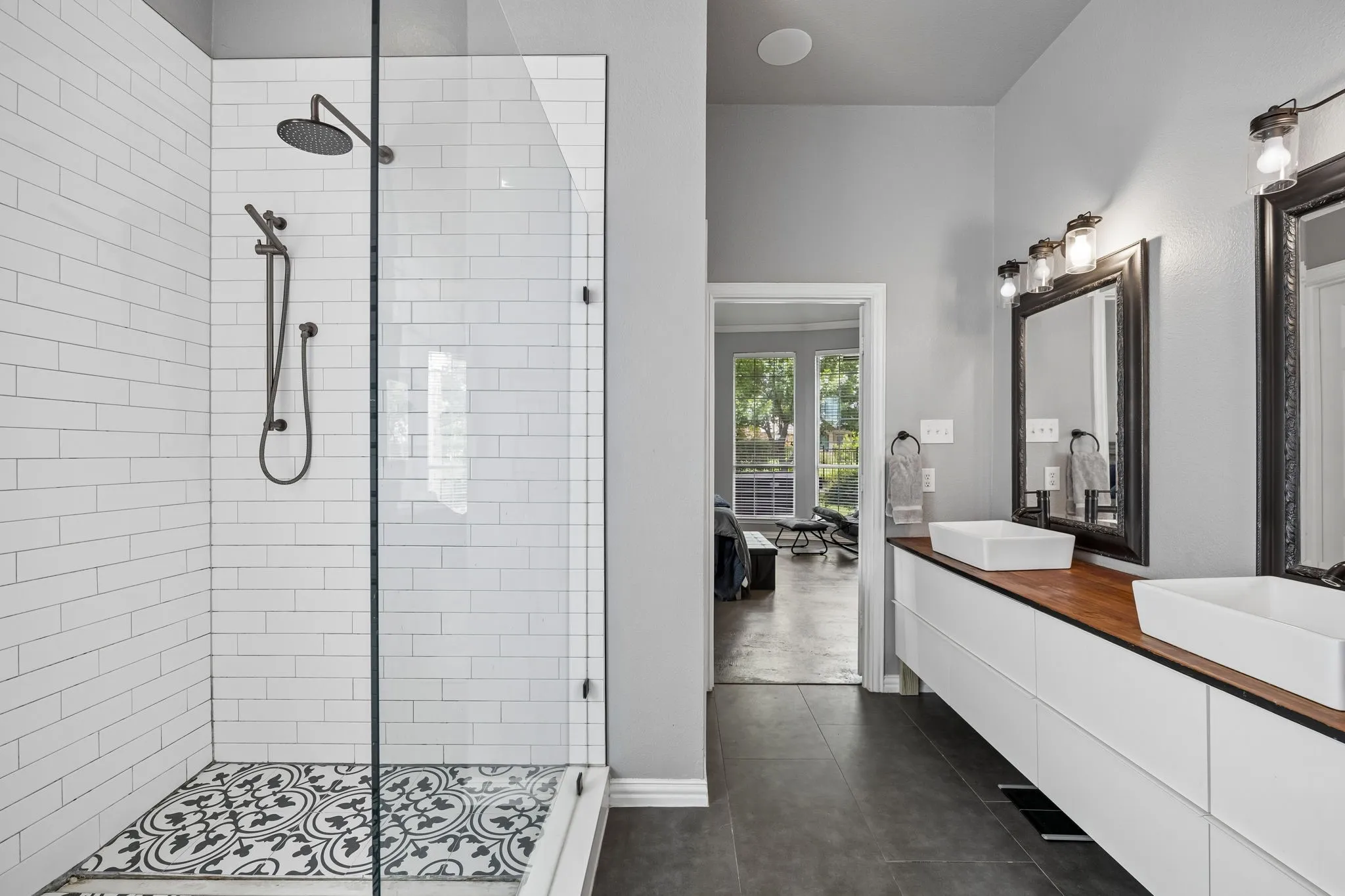 Primary Ensuite Bath