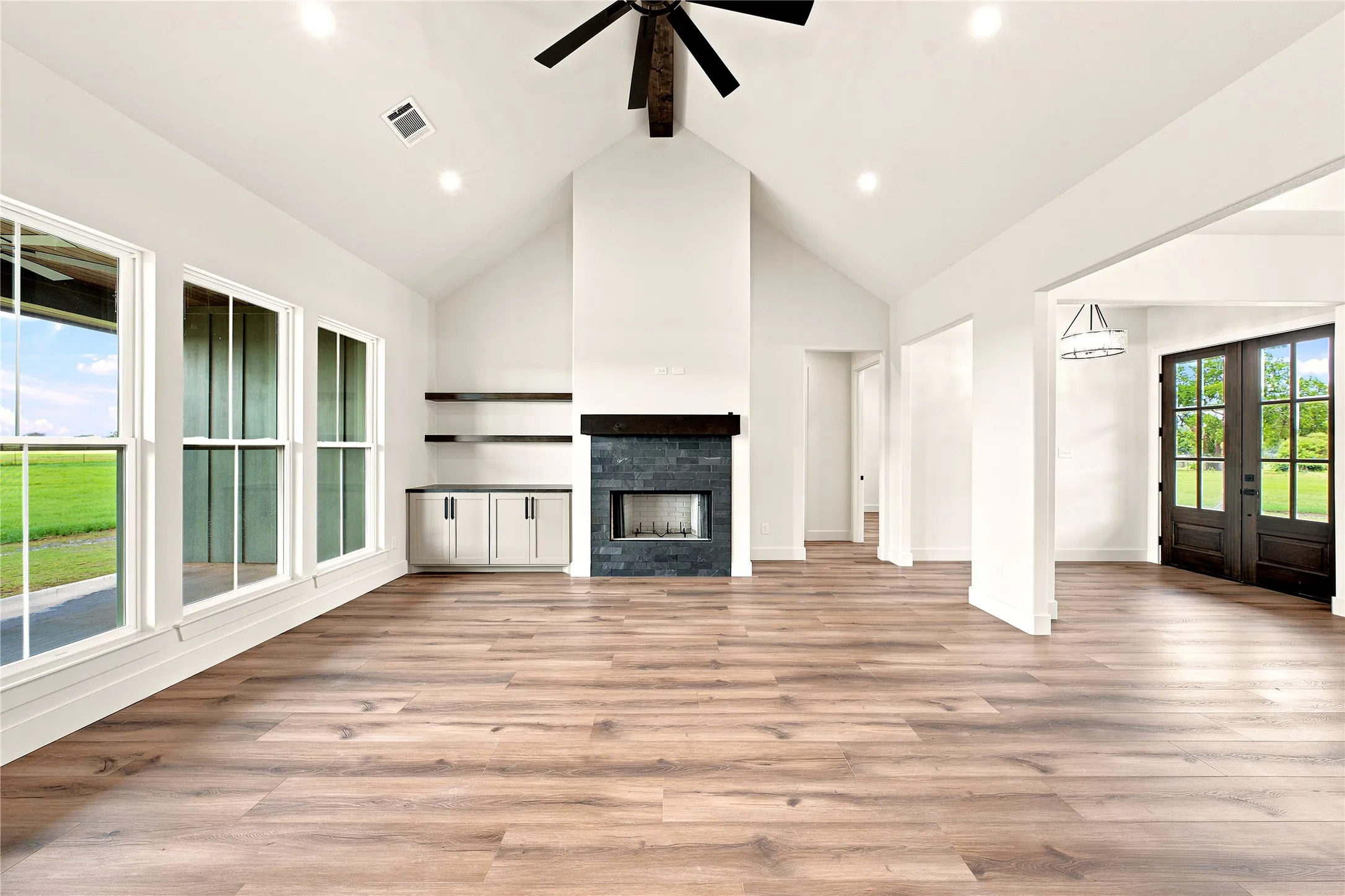 Single Family Residence For Sale in Van Zandt County , 711 VZ County Road 2810, Mabank, Texas 75147, 4 Bedroom, 3 Bathroom, 2 Garage spaces, 2,250 Sqft, built in 2026, mls#21335948, Real Estate Agent in Mabank, Homes For Sale in Van Zandt county, Homes For Sale in Mabank, Realtor in Mabank Texas, Real Estate Brokerage Independent Realty Texas, Luminita Cordes Realtor