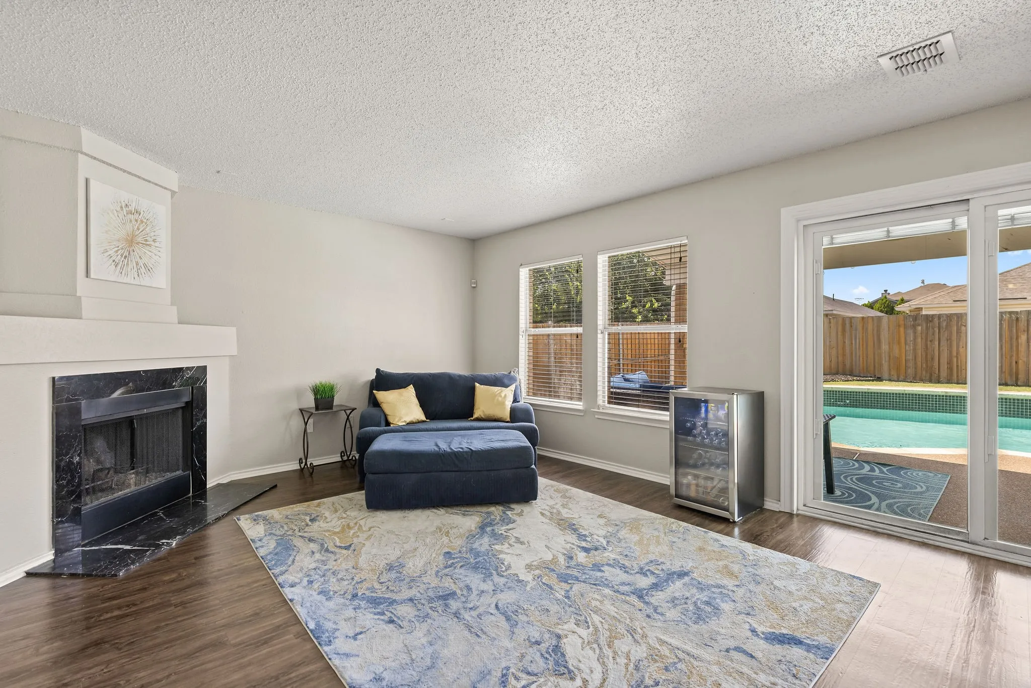 Single Family Residence For Sale in Tarrant County , 4144 Tupelo Trail, Fort Worth, Texas 76244, 4 Bedroom, 3 Bathroom, 2 Garage spaces, 2,842 Sqft, built in 1999, mls#21326814, Real Estate Agent in Fort Worth, Homes For Sale in Tarrant county, Homes For Sale in Fort Worth, Realtor in Fort Worth Texas, Real Estate Brokerage Independent Realty Texas, Luminita Cordes Realtor