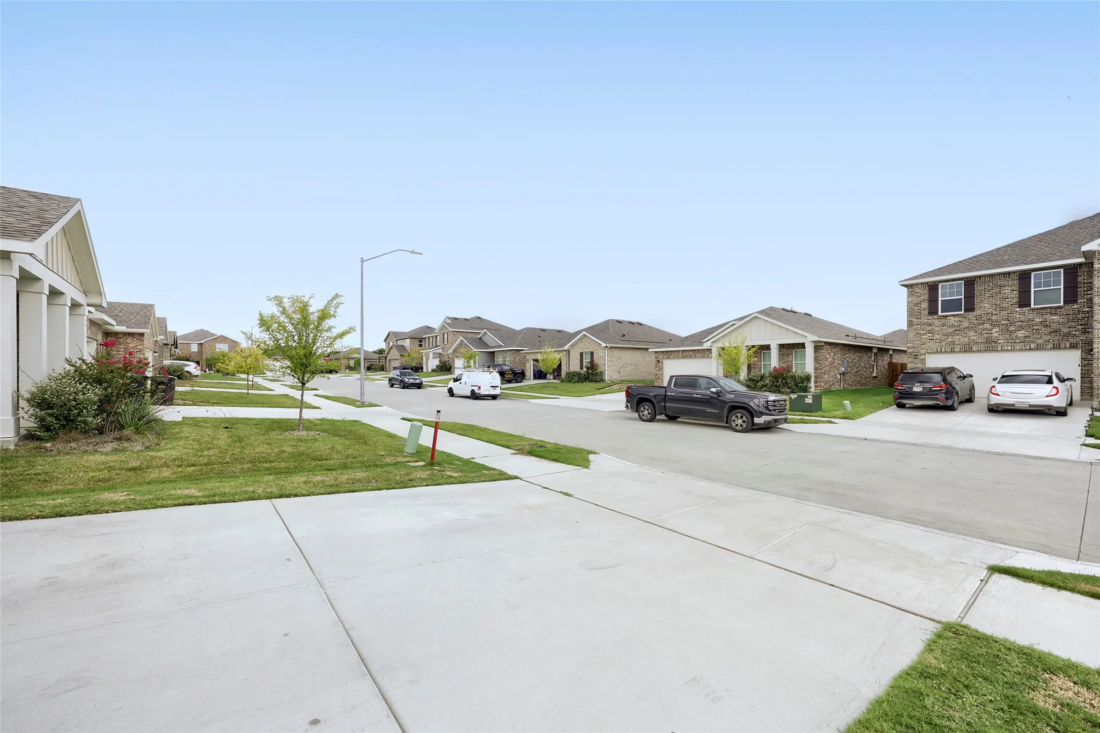 Single Family Residence For Sale in Tarrant County , 4909 Mccoy Drive, Fort Worth, Texas 76179, 3 Bedroom, 3 Bathroom, 2 Garage spaces, 1,589 Sqft, built in 2025, mls#21336574, Real Estate Agent in Fort Worth, Homes For Sale in Tarrant county, Homes For Sale in Fort Worth, Realtor in Fort Worth Texas, Real Estate Brokerage Independent Realty Texas, Luminita Cordes Realtor