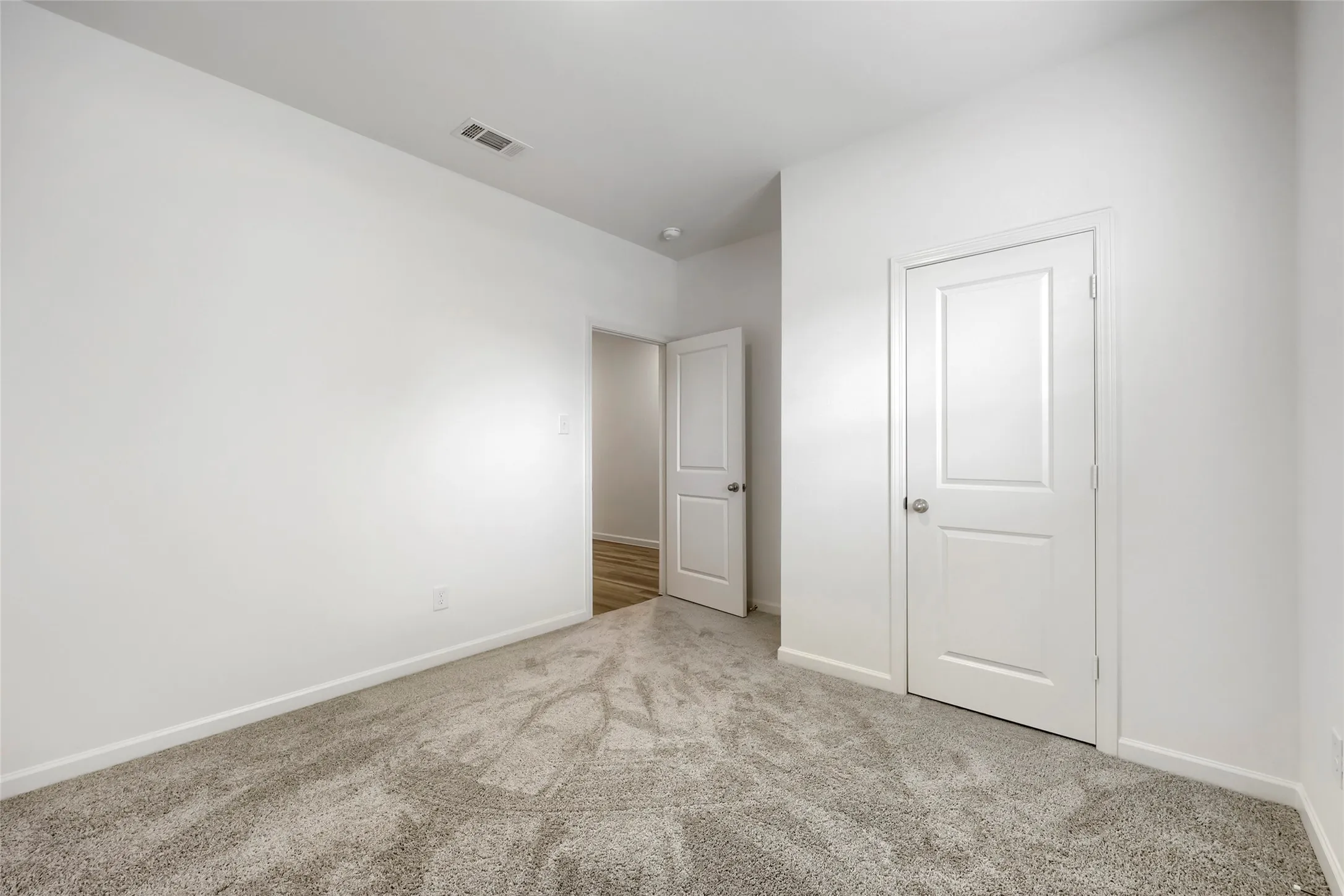 Single Family Residence For Sale in Tarrant County , 4909 Mccoy Drive, Fort Worth, Texas 76179, 3 Bedroom, 3 Bathroom, 2 Garage spaces, 1,589 Sqft, built in 2025, mls#21336574, Real Estate Agent in Fort Worth, Homes For Sale in Tarrant county, Homes For Sale in Fort Worth, Realtor in Fort Worth Texas, Real Estate Brokerage Independent Realty Texas, Luminita Cordes Realtor