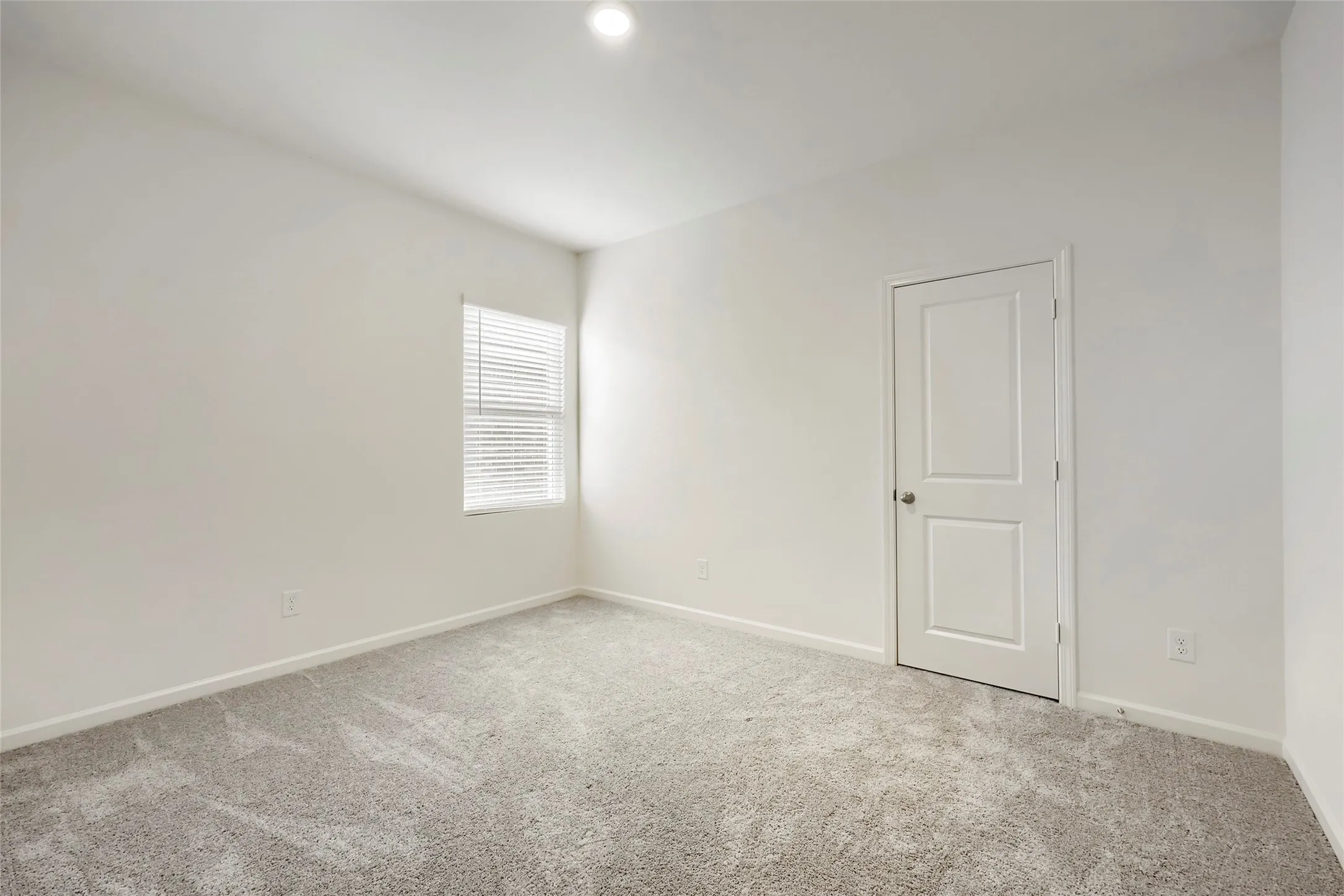 Single Family Residence For Sale in Tarrant County , 4909 Mccoy Drive, Fort Worth, Texas 76179, 3 Bedroom, 3 Bathroom, 2 Garage spaces, 1,589 Sqft, built in 2025, mls#21336574, Real Estate Agent in Fort Worth, Homes For Sale in Tarrant county, Homes For Sale in Fort Worth, Realtor in Fort Worth Texas, Real Estate Brokerage Independent Realty Texas, Luminita Cordes Realtor