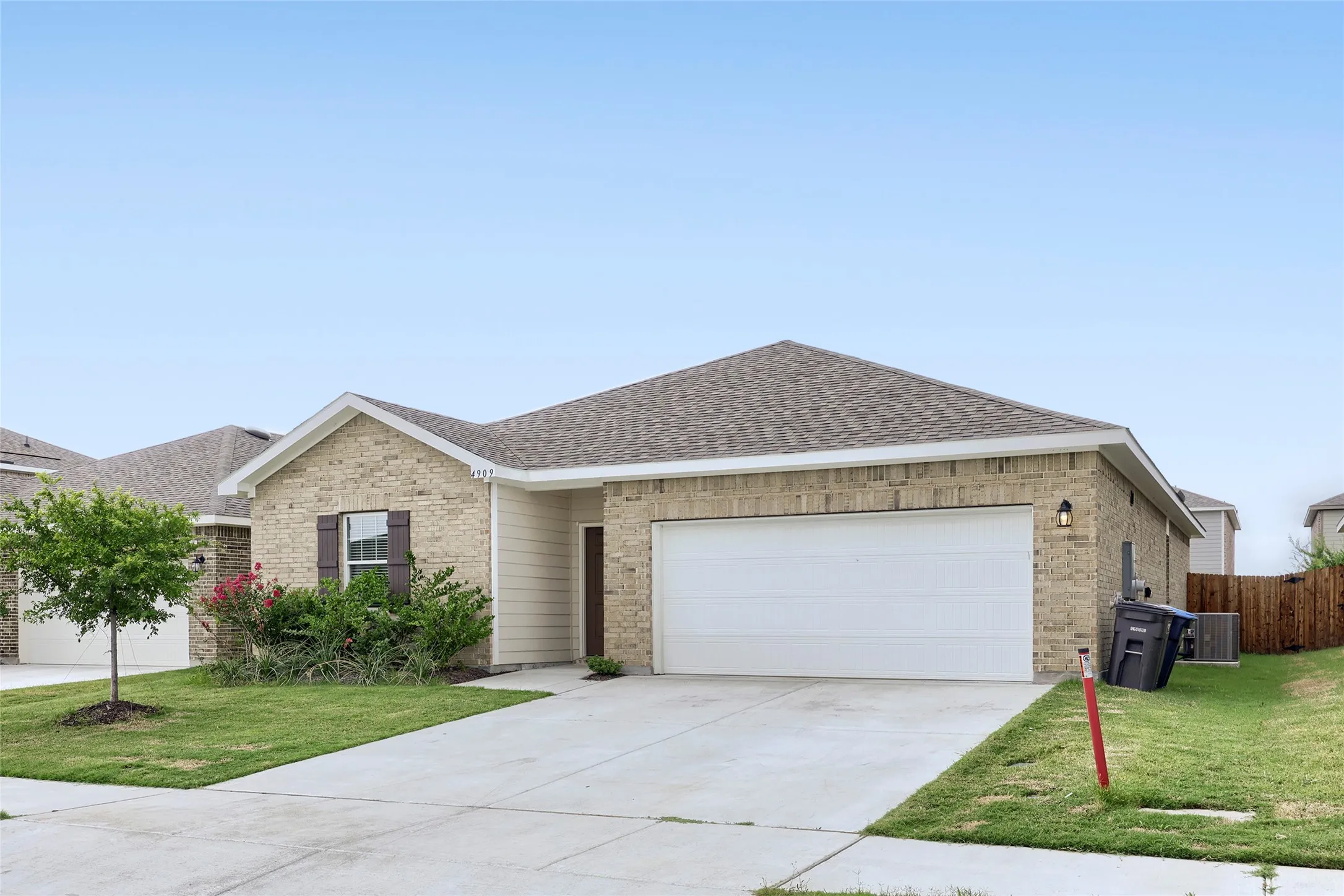 Single Family Residence For Sale in Tarrant County , 4909 Mccoy Drive, Fort Worth, Texas 76179, 3 Bedroom, 3 Bathroom, 2 Garage spaces, 1,589 Sqft, built in 2025, mls#21336574, Real Estate Agent in Fort Worth, Homes For Sale in Tarrant county, Homes For Sale in Fort Worth, Realtor in Fort Worth Texas, Real Estate Brokerage Independent Realty Texas, Luminita Cordes Realtor