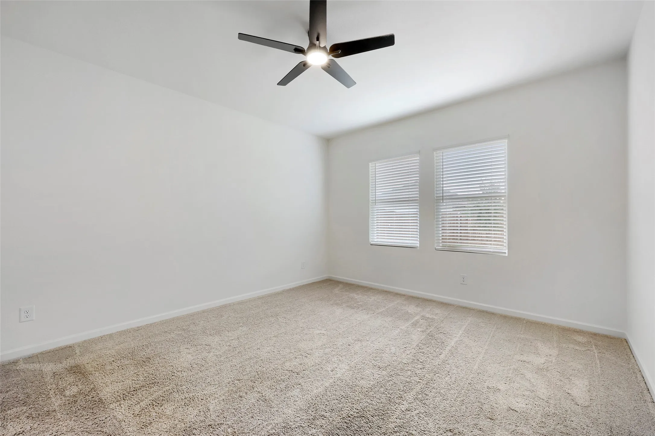 Single Family Residence For Sale in Tarrant County , 4909 Mccoy Drive, Fort Worth, Texas 76179, 3 Bedroom, 3 Bathroom, 2 Garage spaces, 1,589 Sqft, built in 2025, mls#21336574, Real Estate Agent in Fort Worth, Homes For Sale in Tarrant county, Homes For Sale in Fort Worth, Realtor in Fort Worth Texas, Real Estate Brokerage Independent Realty Texas, Luminita Cordes Realtor