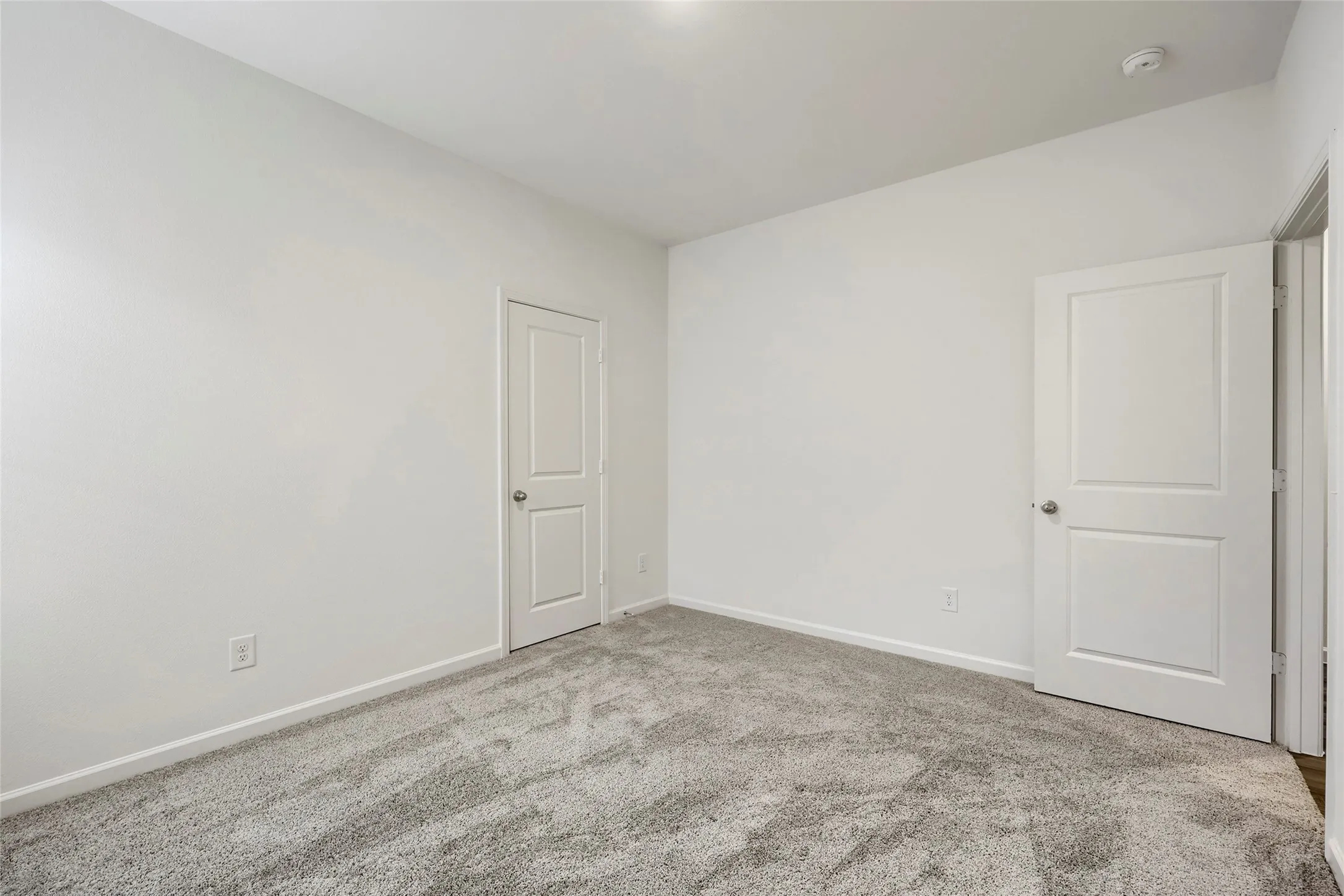 Single Family Residence For Sale in Tarrant County , 4909 Mccoy Drive, Fort Worth, Texas 76179, 3 Bedroom, 3 Bathroom, 2 Garage spaces, 1,589 Sqft, built in 2025, mls#21336574, Real Estate Agent in Fort Worth, Homes For Sale in Tarrant county, Homes For Sale in Fort Worth, Realtor in Fort Worth Texas, Real Estate Brokerage Independent Realty Texas, Luminita Cordes Realtor