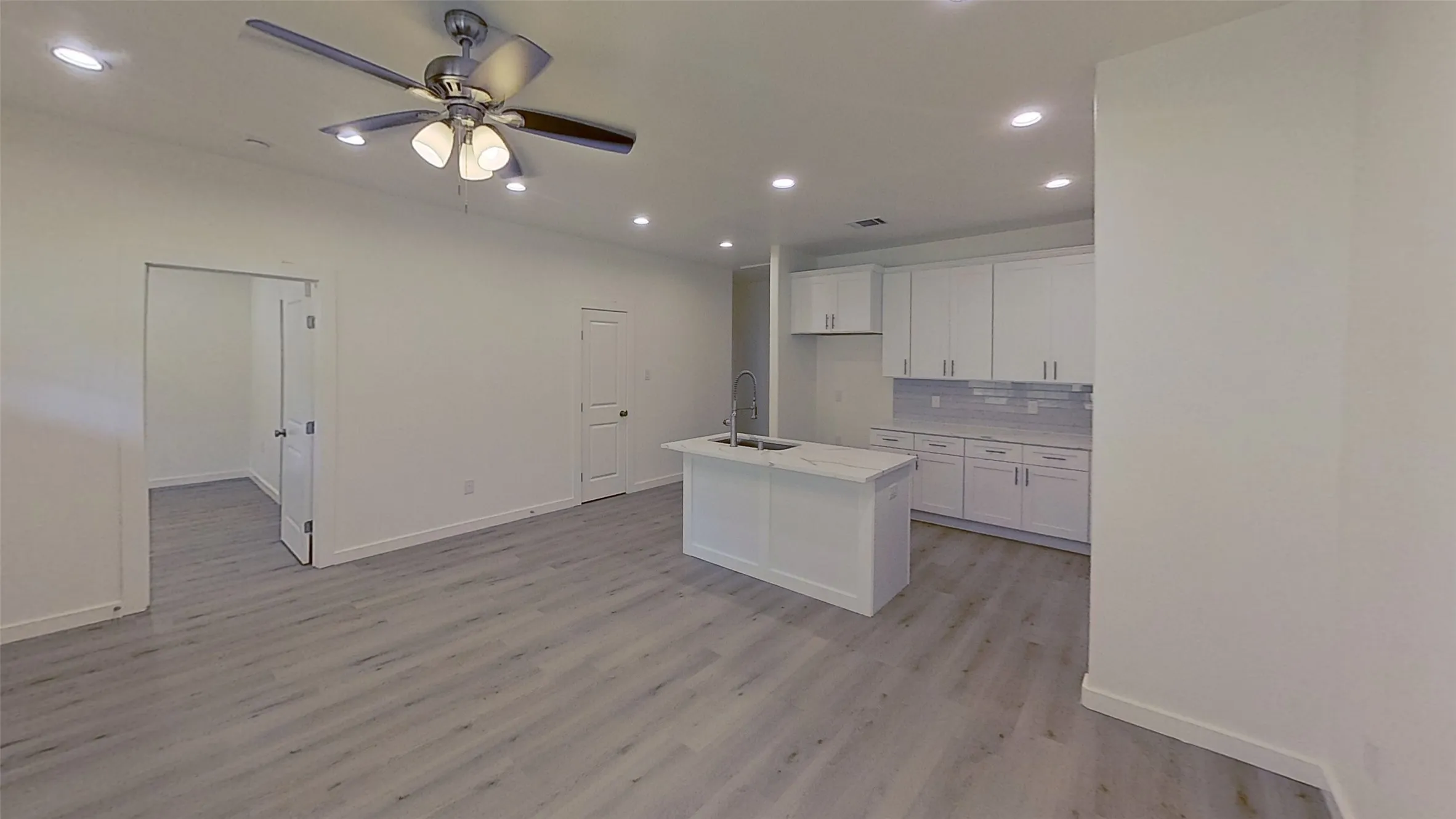 Single Family Residence For Rent in Grayson County , 1009 Dubois Street, Denison, Texas 75020, 4 Bedroom, 3 Bathroom, 1 Garage spaces, 1,681 Sqft, built in 2023, mls#21339710, Real Estate Agent in Denison, Homes For Rent in Grayson county, Homes For Rent in Denison, Realtor in Denison Texas, Real Estate Brokerage Independent Realty Texas, Luminita Cordes Realtor