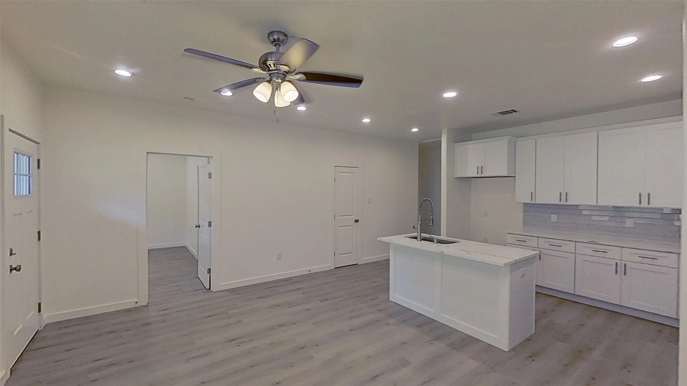 Single Family Residence For Rent in Grayson County , 1009 Dubois Street, Denison, Texas 75020, 4 Bedroom, 3 Bathroom, 1 Garage spaces, 1,681 Sqft, built in 2023, mls#21339710, Real Estate Agent in Denison, Homes For Rent in Grayson county, Homes For Rent in Denison, Realtor in Denison Texas, Real Estate Brokerage Independent Realty Texas, Luminita Cordes Realtor