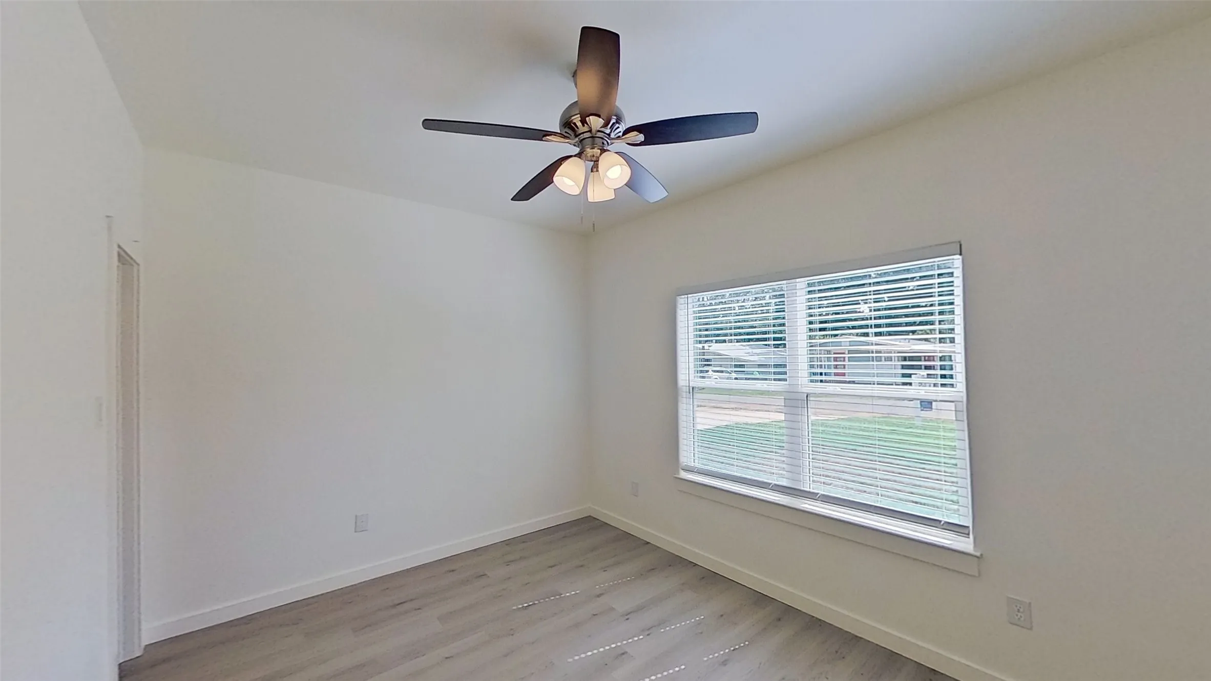 Single Family Residence For Rent in Grayson County , 1009 Dubois Street, Denison, Texas 75020, 4 Bedroom, 3 Bathroom, 1 Garage spaces, 1,681 Sqft, built in 2023, mls#21339710, Real Estate Agent in Denison, Homes For Rent in Grayson county, Homes For Rent in Denison, Realtor in Denison Texas, Real Estate Brokerage Independent Realty Texas, Luminita Cordes Realtor