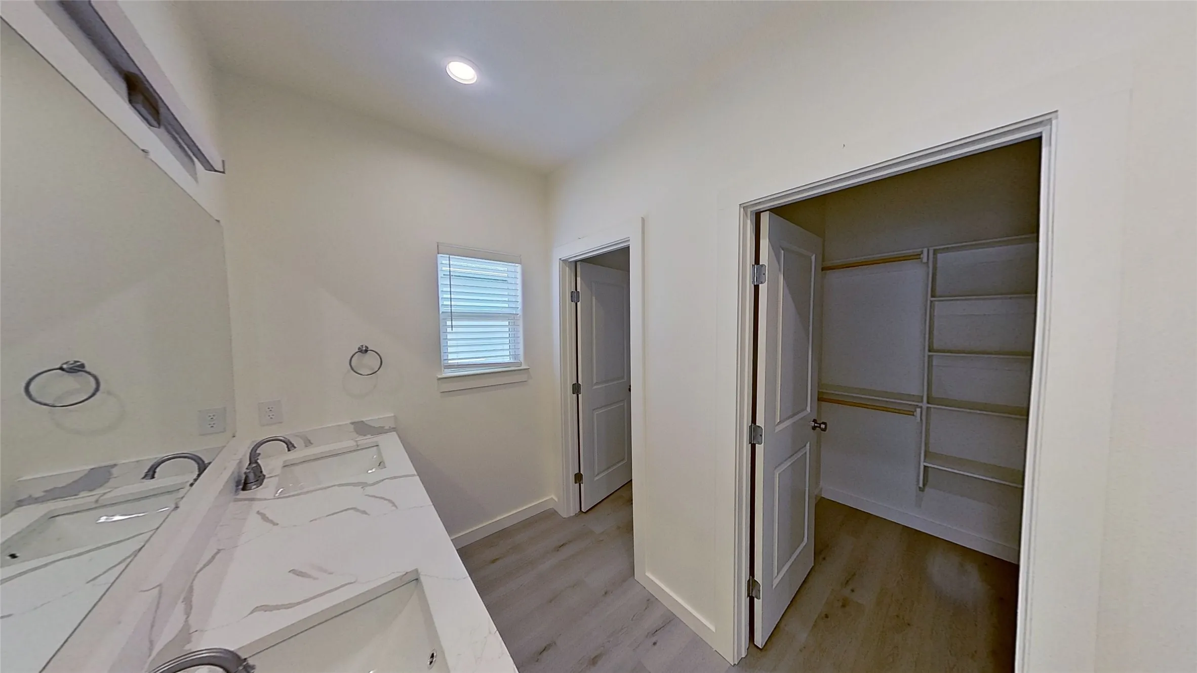 Single Family Residence For Rent in Grayson County , 1009 Dubois Street, Denison, Texas 75020, 4 Bedroom, 3 Bathroom, 1 Garage spaces, 1,681 Sqft, built in 2023, mls#21339710, Real Estate Agent in Denison, Homes For Rent in Grayson county, Homes For Rent in Denison, Realtor in Denison Texas, Real Estate Brokerage Independent Realty Texas, Luminita Cordes Realtor