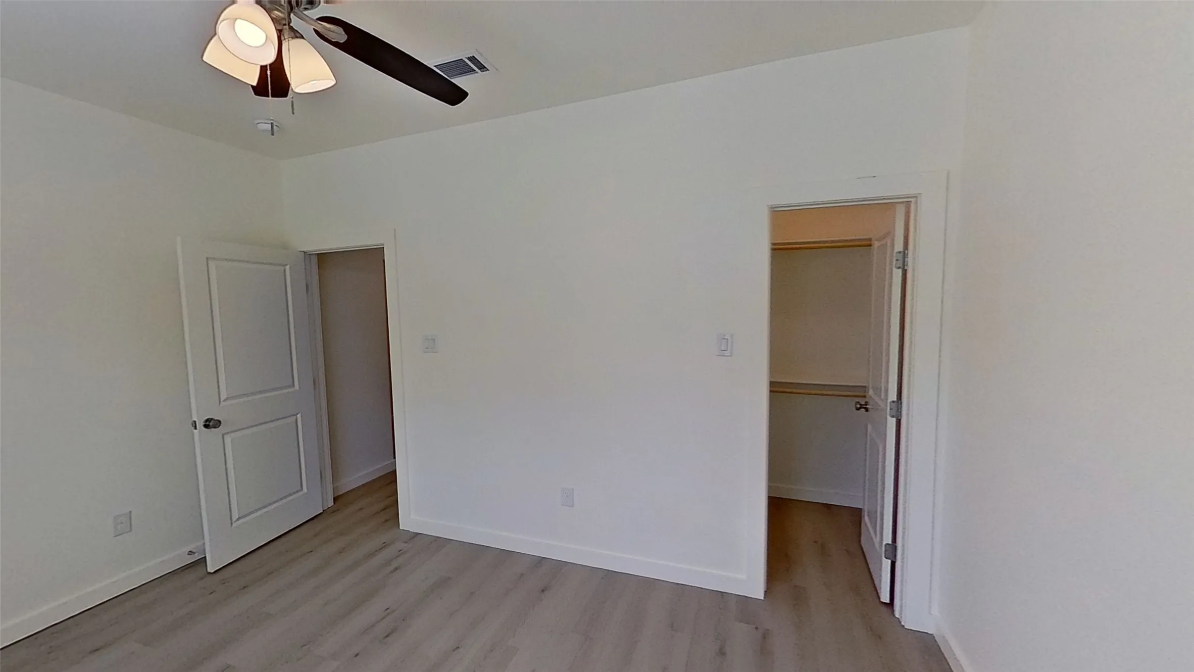 Single Family Residence For Rent in Grayson County , 1009 Dubois Street, Denison, Texas 75020, 4 Bedroom, 3 Bathroom, 1 Garage spaces, 1,681 Sqft, built in 2023, mls#21339710, Real Estate Agent in Denison, Homes For Rent in Grayson county, Homes For Rent in Denison, Realtor in Denison Texas, Real Estate Brokerage Independent Realty Texas, Luminita Cordes Realtor