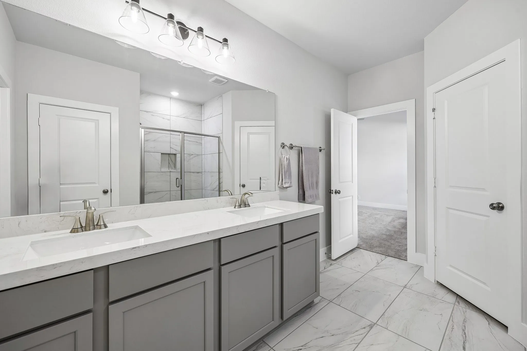 Single Family Residence For Sale in Tarrant County , 1001 Western Hills Drive, Crowley, Texas 76036, 3 Bedroom, 2 Bathroom, 2 Garage spaces, 1,653 Sqft, built in 2026, mls#21334439, Real Estate Agent in Crowley, Homes For Sale in Tarrant county, Homes For Sale in Crowley, Realtor in Crowley Texas, Real Estate Brokerage Independent Realty Texas, Luminita Cordes Realtor