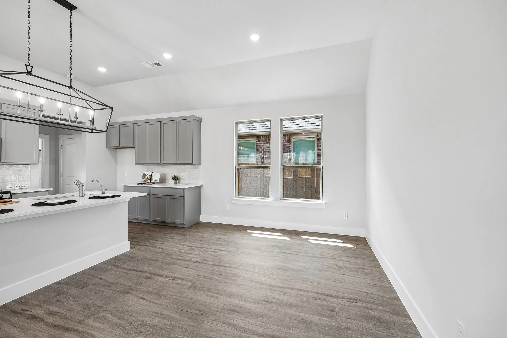 Single Family Residence For Sale in Tarrant County , 1001 Western Hills Drive, Crowley, Texas 76036, 3 Bedroom, 2 Bathroom, 2 Garage spaces, 1,653 Sqft, built in 2026, mls#21334439, Real Estate Agent in Crowley, Homes For Sale in Tarrant county, Homes For Sale in Crowley, Realtor in Crowley Texas, Real Estate Brokerage Independent Realty Texas, Luminita Cordes Realtor
