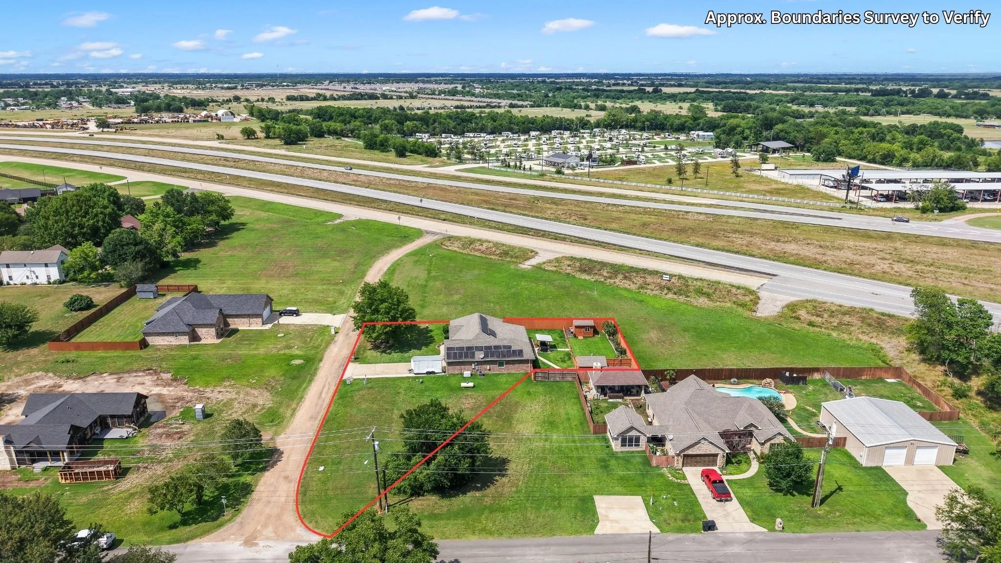 Single Family Residence For Sale in Kaufman County , 104 Blake Street, Mabank, Texas 75147, 3 Bedroom, 2 Bathroom, 2 Garage spaces, 1,886 Sqft, built in 2007, mls#21337524, Real Estate Agent in Mabank, Homes For Sale in Kaufman county, Homes For Sale in Mabank, Realtor in Mabank Texas, Real Estate Brokerage Independent Realty Texas, Luminita Cordes Realtor
