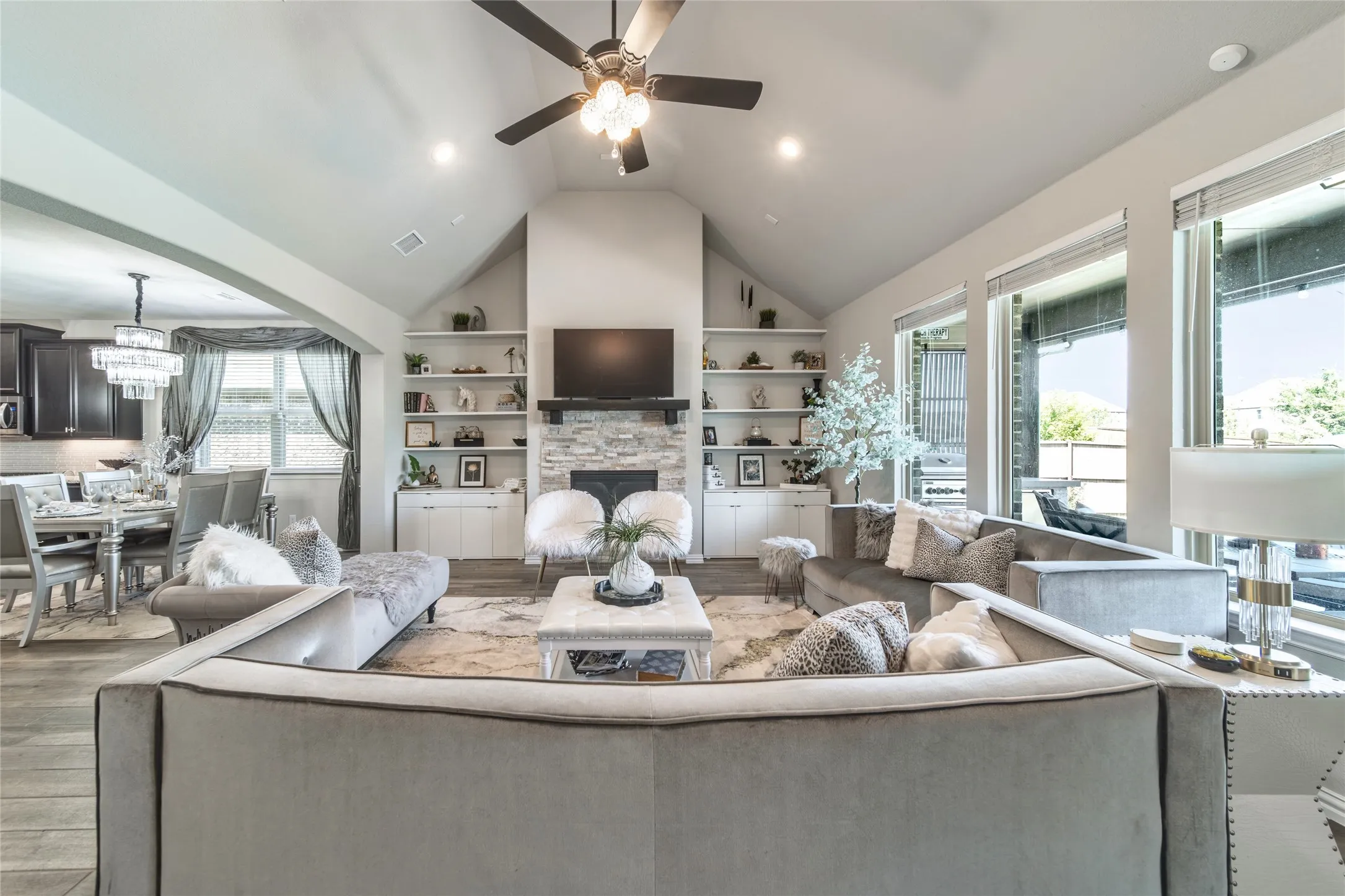 Single Family Residence For Sale in Kaufman County , 2109 Swanmore Way, Forney, Texas 75126, 4 Bedroom, 3 Bathroom, 2 Garage spaces, 3,333 Sqft, built in 2020, mls#21339689, Real Estate Agent in Forney, Homes For Sale in Kaufman county, Homes For Sale in Forney, Realtor in Forney Texas, Real Estate Brokerage Independent Realty Texas, Luminita Cordes Realtor