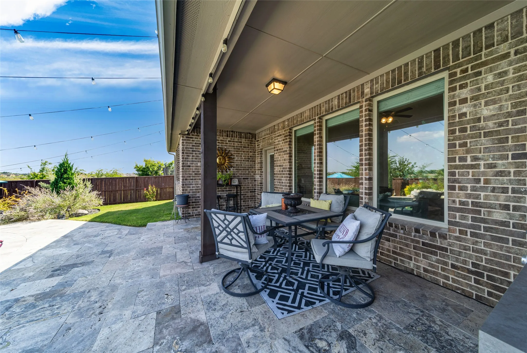 Single Family Residence For Sale in Kaufman County , 2109 Swanmore Way, Forney, Texas 75126, 4 Bedroom, 3 Bathroom, 2 Garage spaces, 3,333 Sqft, built in 2020, mls#21339689, Real Estate Agent in Forney, Homes For Sale in Kaufman county, Homes For Sale in Forney, Realtor in Forney Texas, Real Estate Brokerage Independent Realty Texas, Luminita Cordes Realtor