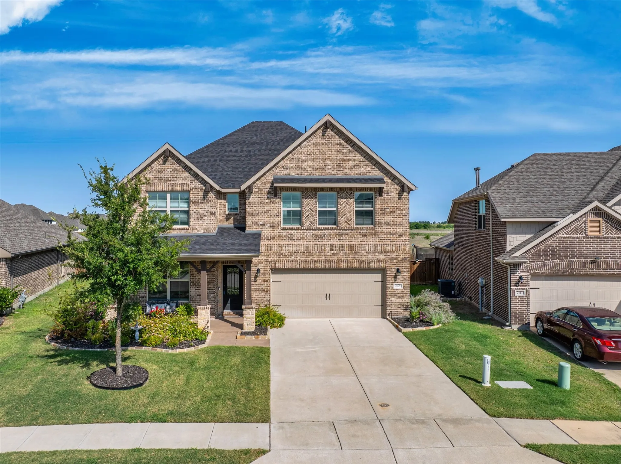 Single Family Residence For Sale in Kaufman County , 2109 Swanmore Way, Forney, Texas 75126, 4 Bedroom, 3 Bathroom, 2 Garage spaces, 3,333 Sqft, built in 2020, mls#21339689, Real Estate Agent in Forney, Homes For Sale in Kaufman county, Homes For Sale in Forney, Realtor in Forney Texas, Real Estate Brokerage Independent Realty Texas, Luminita Cordes Realtor