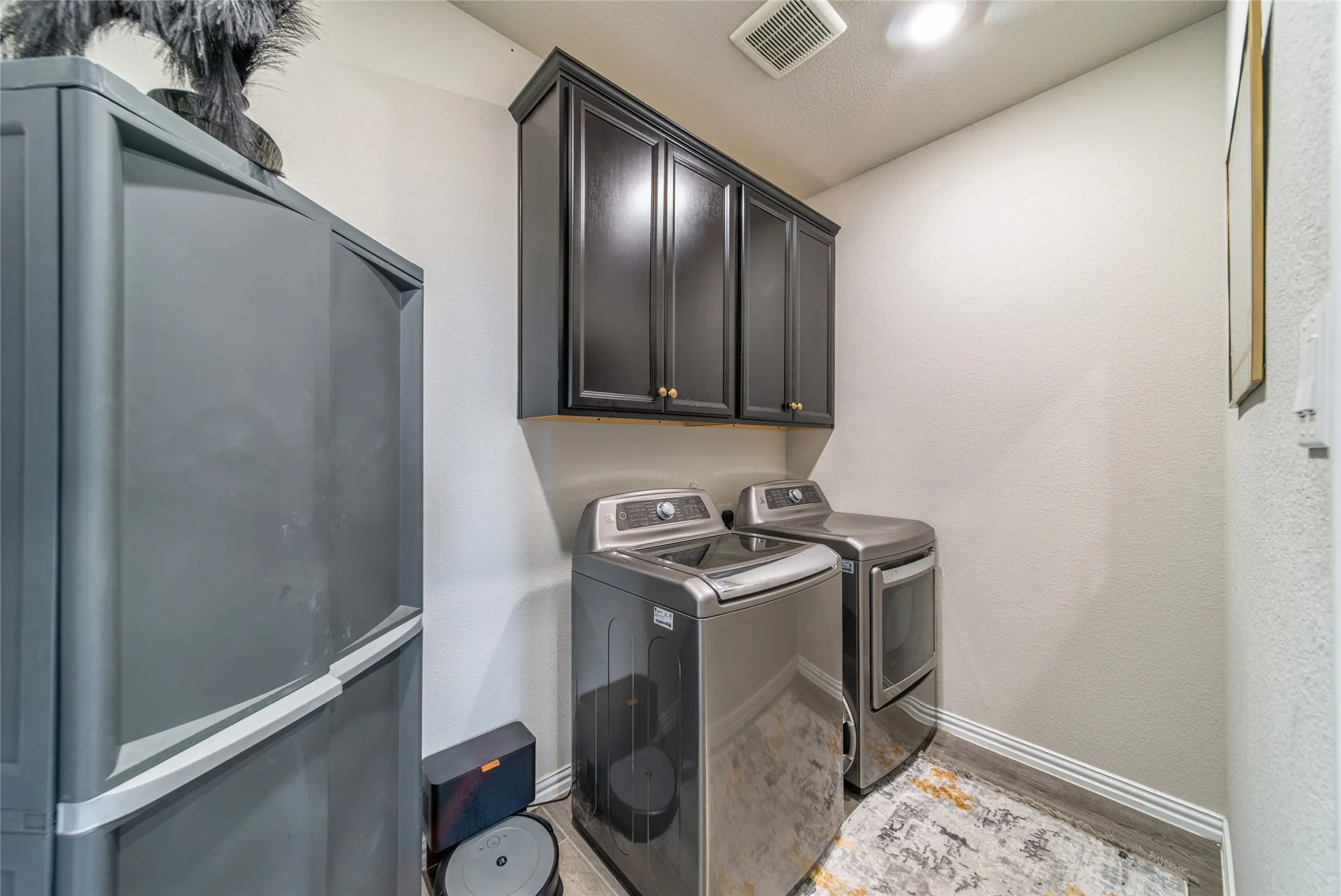 Single Family Residence For Sale in Kaufman County , 2109 Swanmore Way, Forney, Texas 75126, 4 Bedroom, 3 Bathroom, 2 Garage spaces, 3,333 Sqft, built in 2020, mls#21339689, Real Estate Agent in Forney, Homes For Sale in Kaufman county, Homes For Sale in Forney, Realtor in Forney Texas, Real Estate Brokerage Independent Realty Texas, Luminita Cordes Realtor