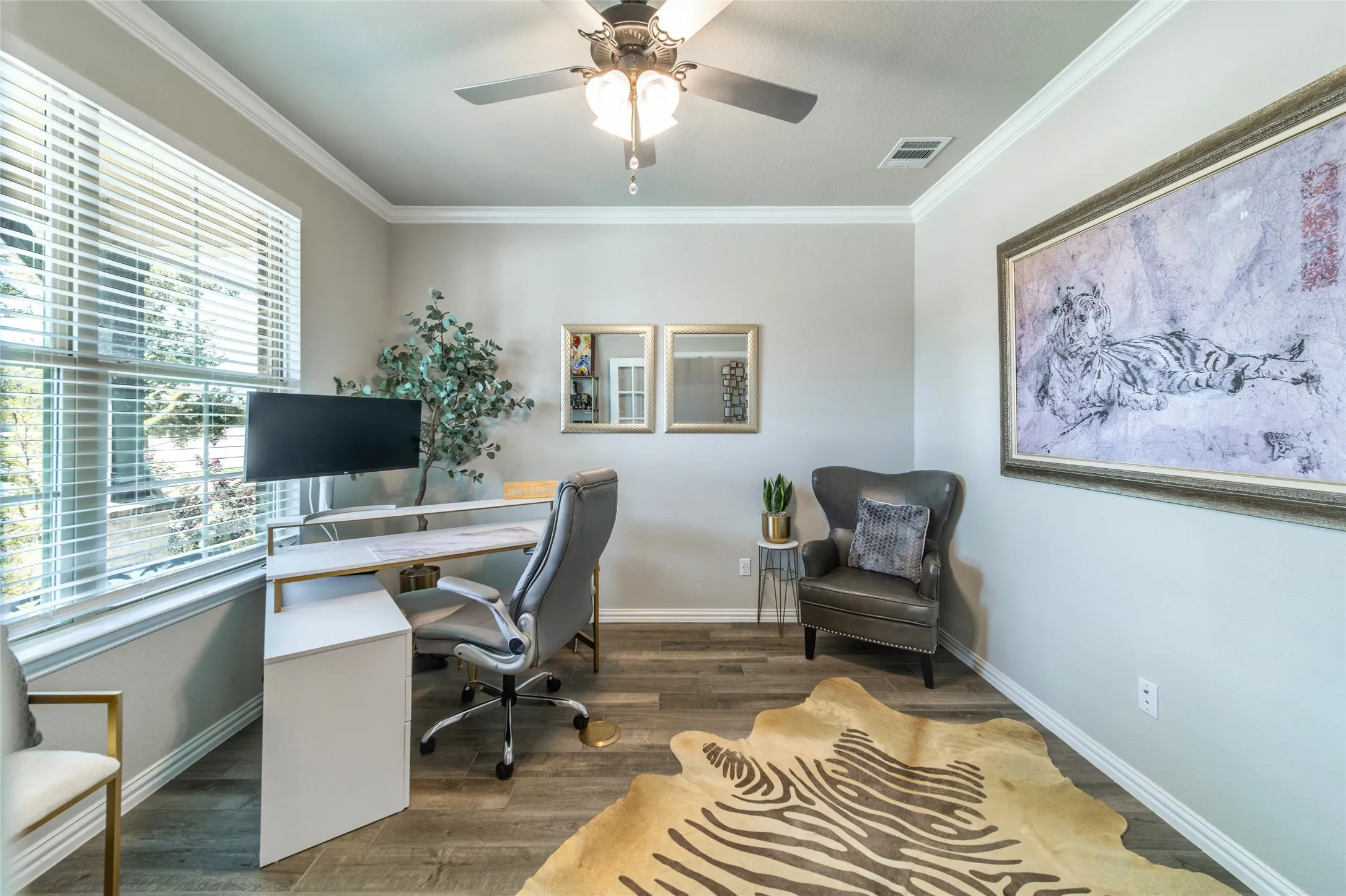 Single Family Residence For Sale in Kaufman County , 2109 Swanmore Way, Forney, Texas 75126, 4 Bedroom, 3 Bathroom, 2 Garage spaces, 3,333 Sqft, built in 2020, mls#21339689, Real Estate Agent in Forney, Homes For Sale in Kaufman county, Homes For Sale in Forney, Realtor in Forney Texas, Real Estate Brokerage Independent Realty Texas, Luminita Cordes Realtor