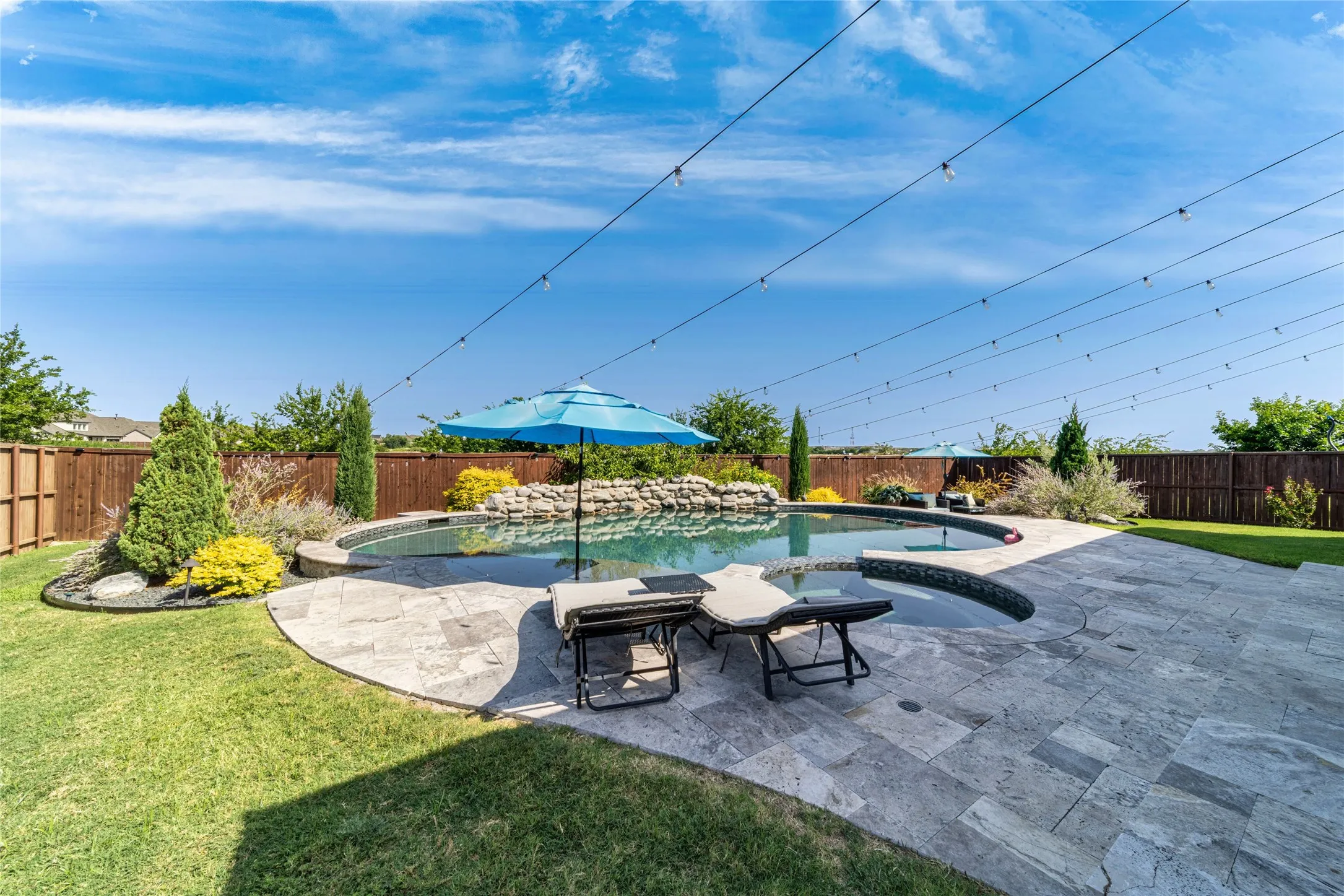 Single Family Residence For Sale in Kaufman County , 2109 Swanmore Way, Forney, Texas 75126, 4 Bedroom, 3 Bathroom, 2 Garage spaces, 3,333 Sqft, built in 2020, mls#21339689, Real Estate Agent in Forney, Homes For Sale in Kaufman county, Homes For Sale in Forney, Realtor in Forney Texas, Real Estate Brokerage Independent Realty Texas, Luminita Cordes Realtor