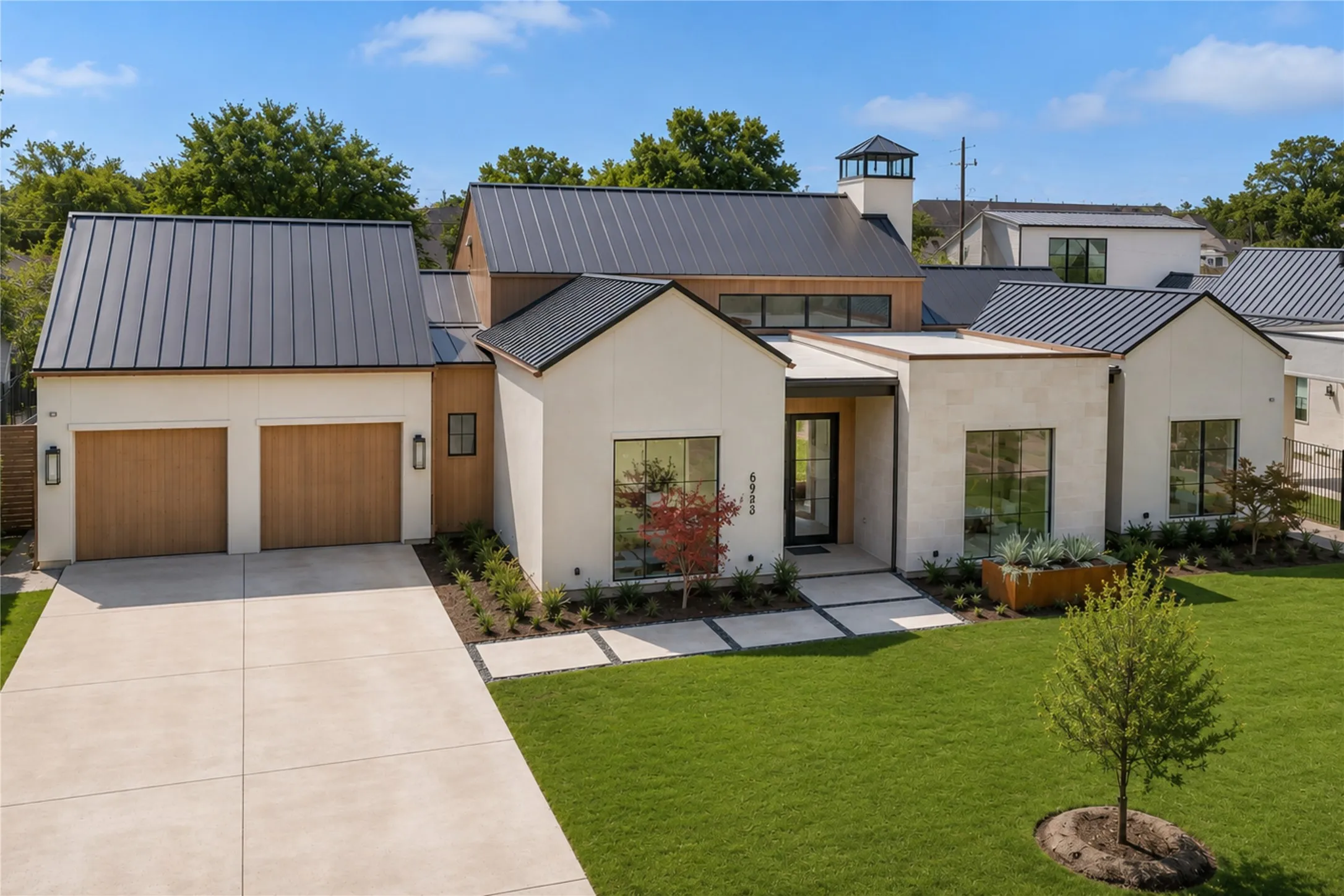 Single Family Residence For Sale in Dallas County , 6923 Robin Road, Dallas, Texas 75209, 4 Bedroom, 6 Bathroom, 3 Garage spaces, 5,597 Sqft, built in 2026, mls#21326950, Real Estate Agent in Dallas, Homes For Sale in Dallas county, Homes For Sale in Dallas, Realtor in Dallas Texas, Real Estate Brokerage Independent Realty Texas, Luminita Cordes Realtor