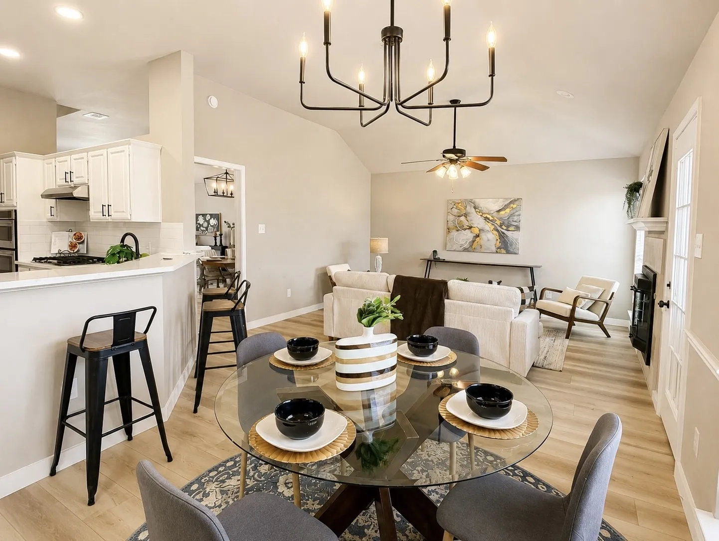 Single Family Residence For Sale in Dallas County , 3418 Key West Drive, Rowlett, Texas 75088, 3 Bedroom, 2 Bathroom, 2 Garage spaces, 1,701 Sqft, built in 1992, mls#21339022, Real Estate Agent in Rowlett, Homes For Sale in Dallas county, Homes For Sale in Rowlett, Realtor in Rowlett Texas, Real Estate Brokerage Independent Realty Texas, Luminita Cordes Realtor