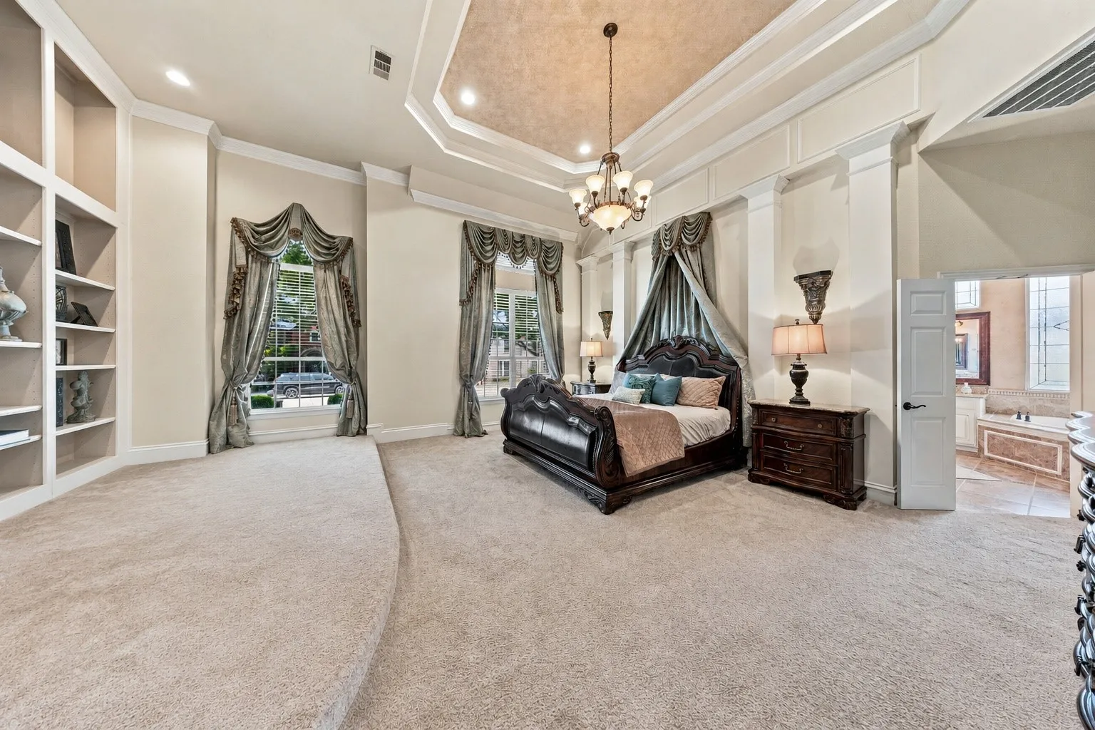 Single Family Residence For Sale in Collin County , 10624 Star Meadow Drive, Frisco, Texas 75033, 4 Bedroom, 4 Bathroom, 3 Garage spaces, 4,872 Sqft, built in 2001, mls#21336770, Real Estate Agent in Frisco, Homes For Sale in Collin county, Homes For Sale in Frisco, Realtor in Frisco Texas, Real Estate Brokerage Independent Realty Texas, Luminita Cordes Realtor