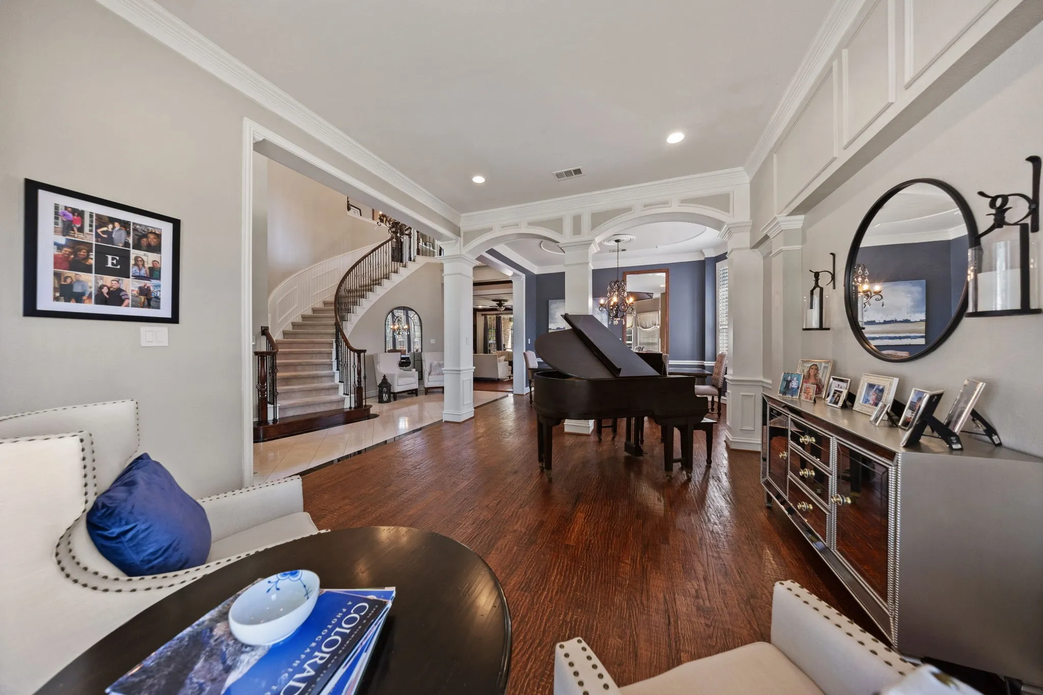 Single Family Residence For Sale in Collin County , 10624 Star Meadow Drive, Frisco, Texas 75033, 4 Bedroom, 4 Bathroom, 3 Garage spaces, 4,872 Sqft, built in 2001, mls#21336770, Real Estate Agent in Frisco, Homes For Sale in Collin county, Homes For Sale in Frisco, Realtor in Frisco Texas, Real Estate Brokerage Independent Realty Texas, Luminita Cordes Realtor