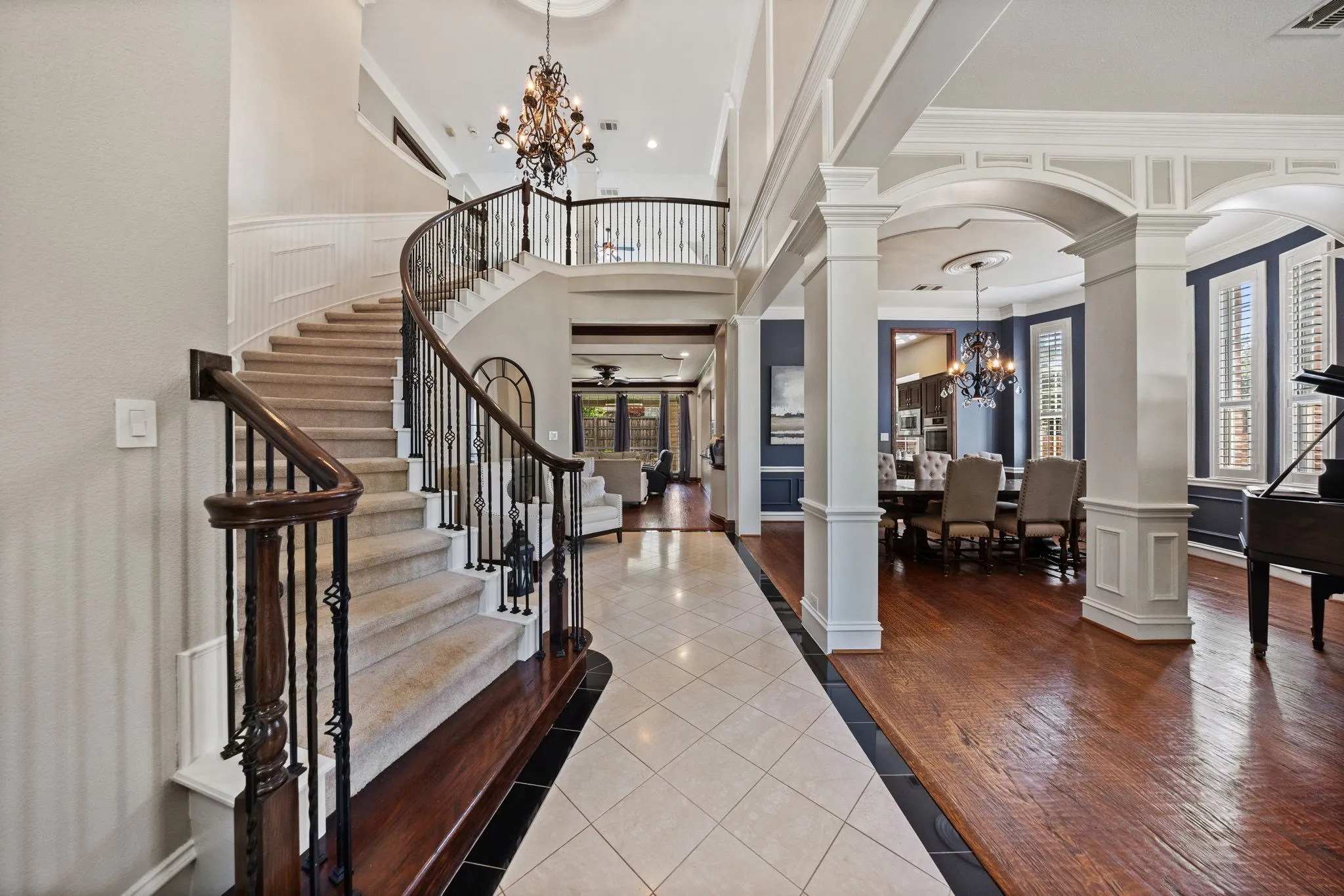 Single Family Residence For Sale in Collin County , 10624 Star Meadow Drive, Frisco, Texas 75033, 4 Bedroom, 4 Bathroom, 3 Garage spaces, 4,872 Sqft, built in 2001, mls#21336770, Real Estate Agent in Frisco, Homes For Sale in Collin county, Homes For Sale in Frisco, Realtor in Frisco Texas, Real Estate Brokerage Independent Realty Texas, Luminita Cordes Realtor