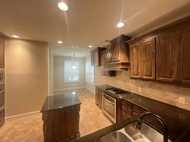 Townhouse For Rent in Collin County , 4709 Bayview Drive, Plano, Texas 75093, 4 Bedroom, 3 Bathroom, 2 Garage spaces, 2,316 Sqft, built in 2012, mls#21339750, Real Estate Agent in Plano, Homes For Rent in Collin county, Homes For Rent in Plano, Realtor in Plano Texas, Real Estate Brokerage Independent Realty Texas, Luminita Cordes Realtor
