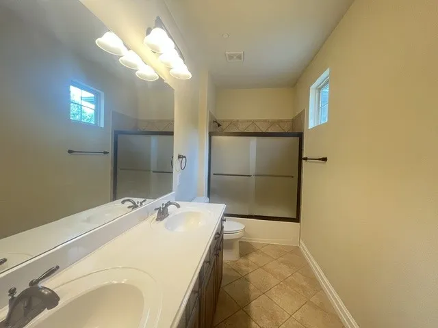 Townhouse For Rent in Collin County , 4709 Bayview Drive, Plano, Texas 75093, 4 Bedroom, 3 Bathroom, 2 Garage spaces, 2,316 Sqft, built in 2012, mls#21339750, Real Estate Agent in Plano, Homes For Rent in Collin county, Homes For Rent in Plano, Realtor in Plano Texas, Real Estate Brokerage Independent Realty Texas, Luminita Cordes Realtor
