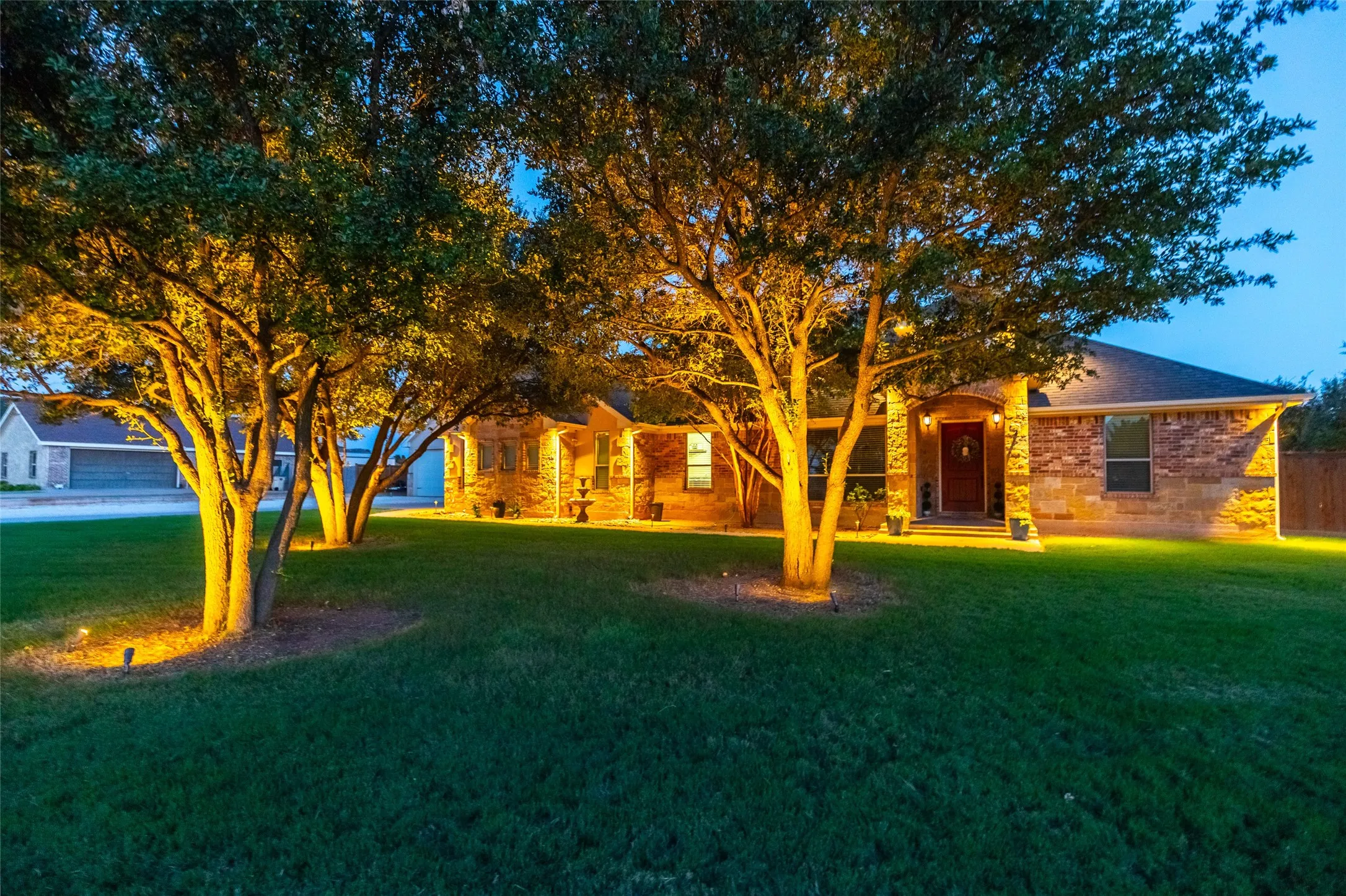 Single Family Residence For Sale in Taylor County , 157 Coates Avenue, Tuscola, Texas 79562, 4 Bedroom, 2 Bathroom, 6 Garage spaces, 2,233 Sqft, built in 2012, mls#21339273, Real Estate Agent in Tuscola, Homes For Sale in Taylor county, Homes For Sale in Tuscola, Realtor in Tuscola Texas, Real Estate Brokerage Independent Realty Texas, Luminita Cordes Realtor